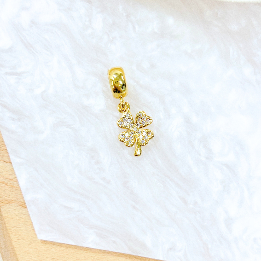 Clover Gold Charm (1pc)