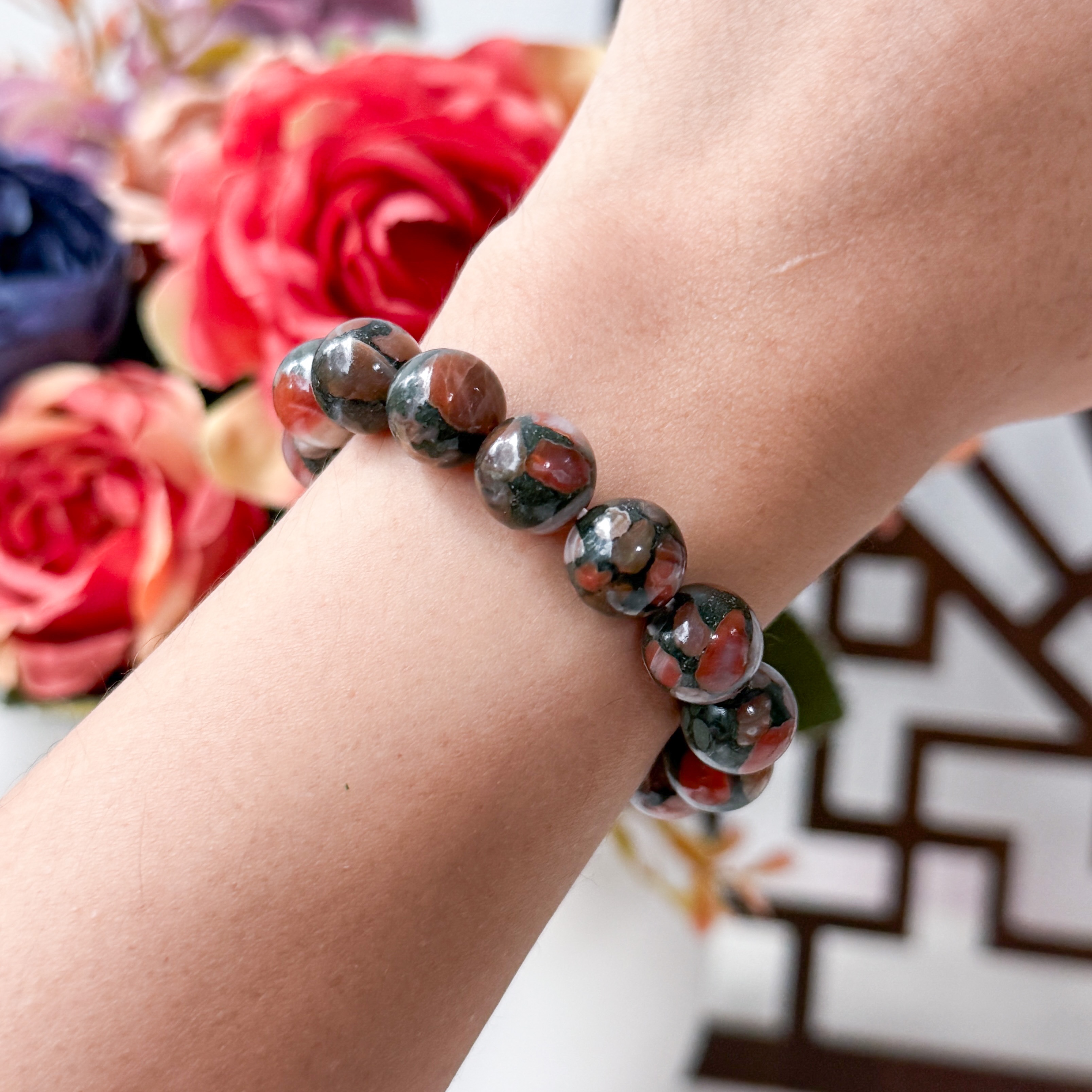 Nan Hong Agate 10mm Bracelet