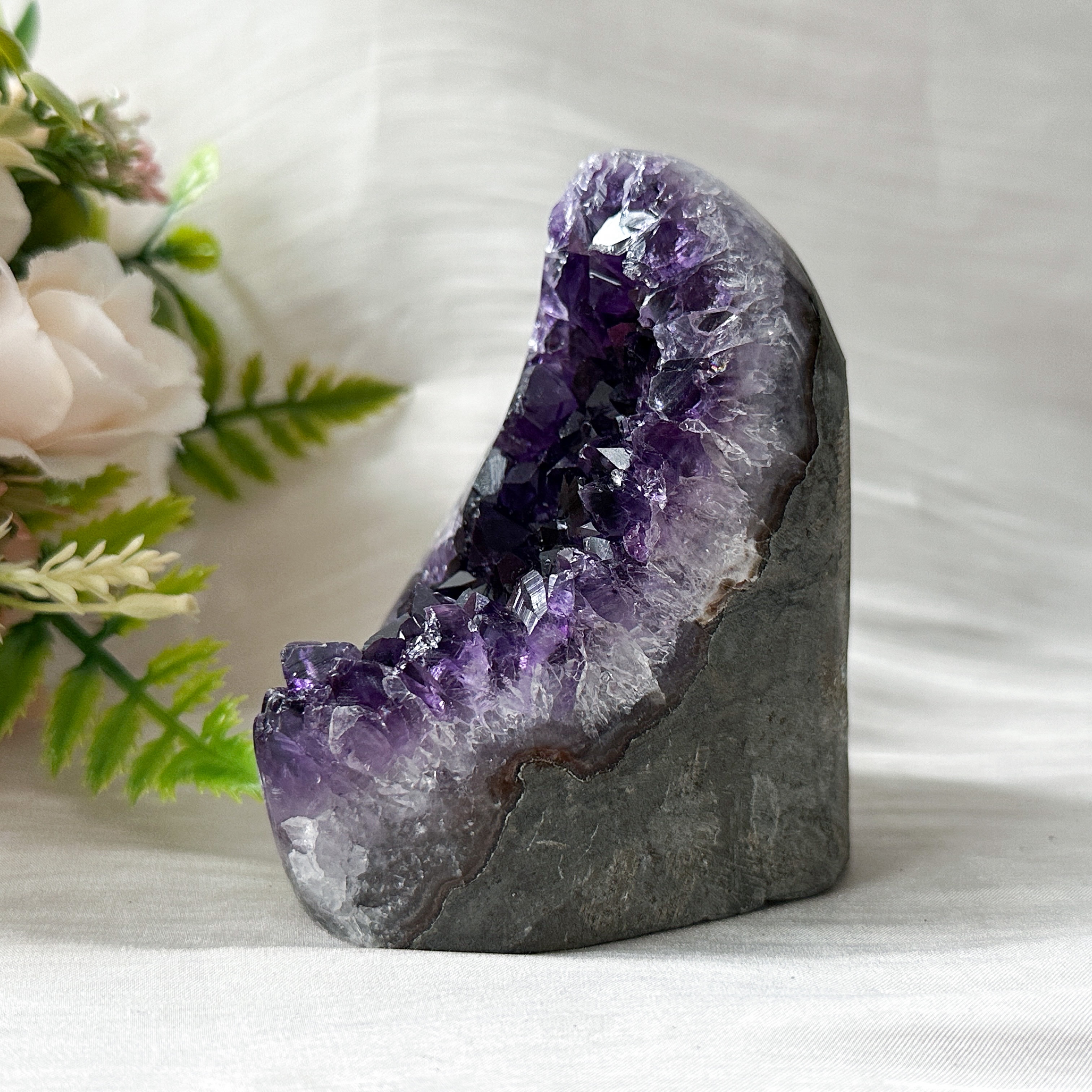 Amethyst Geode - 88mm