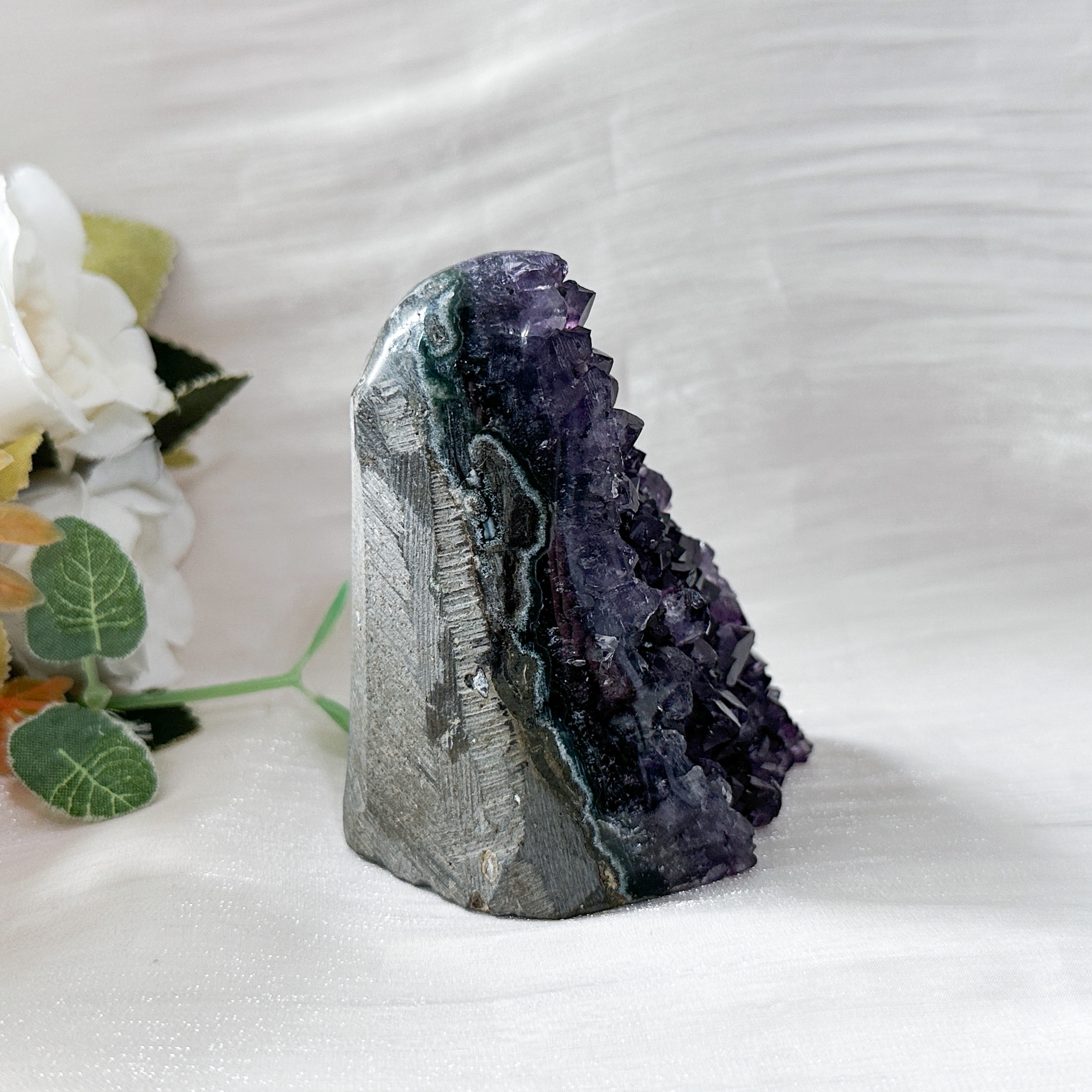 Amethyst Geode - 81mm