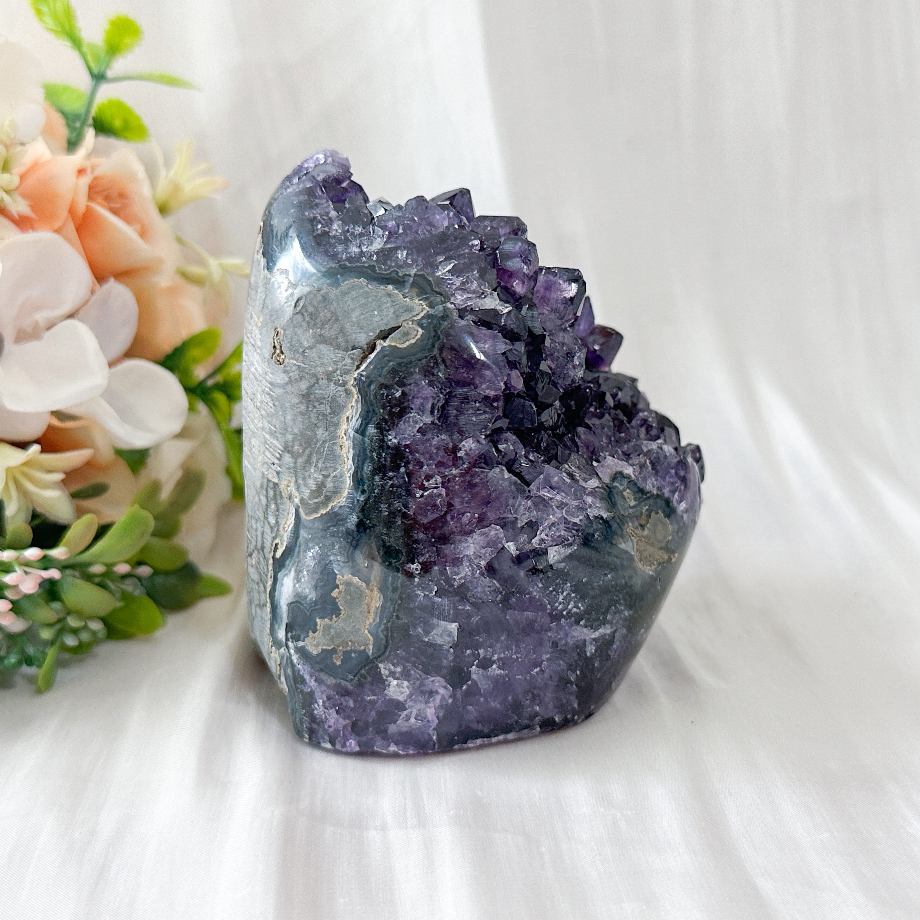 Amethyst Geode - 91mm
