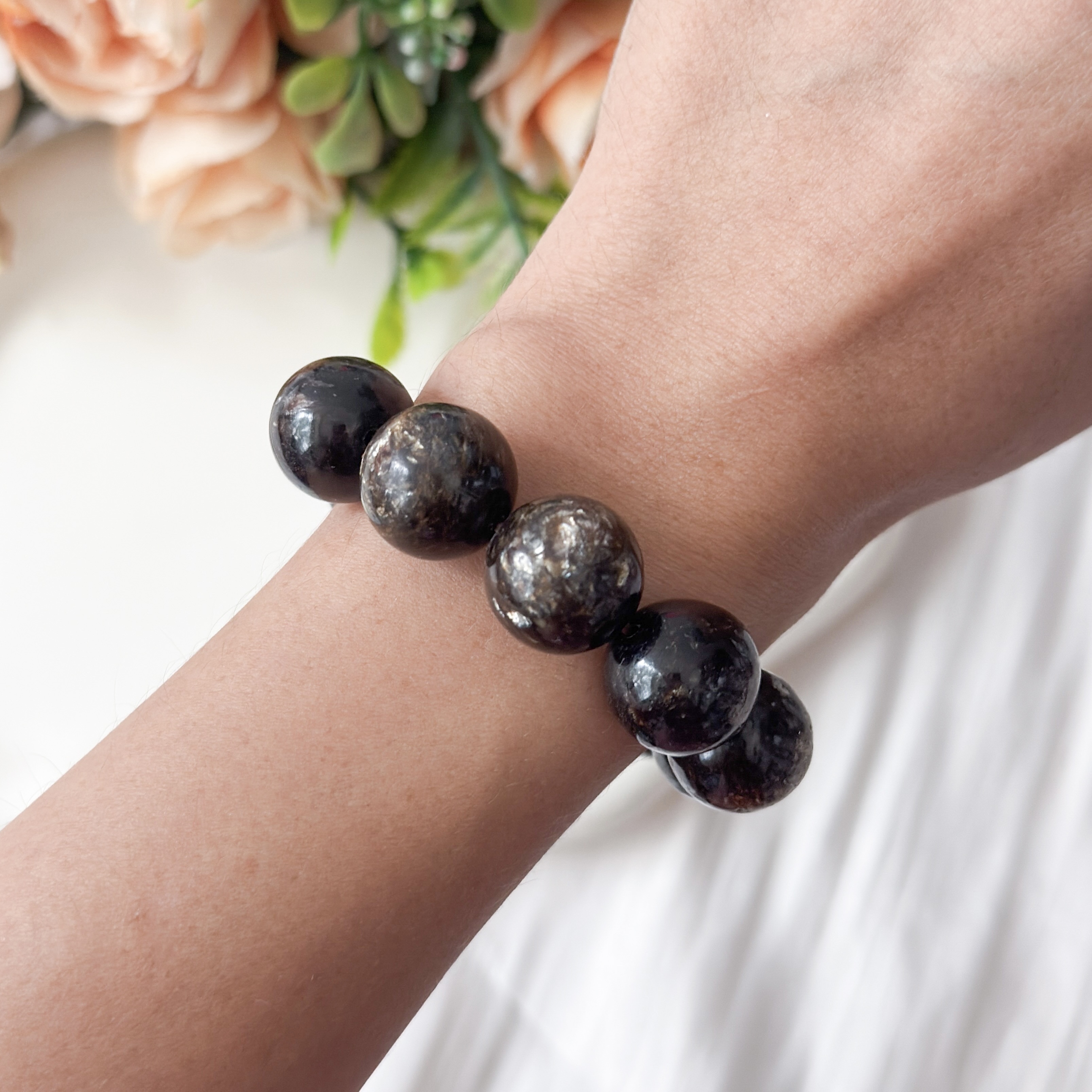 Brown Mica 15+mm AAA+ Bracelet