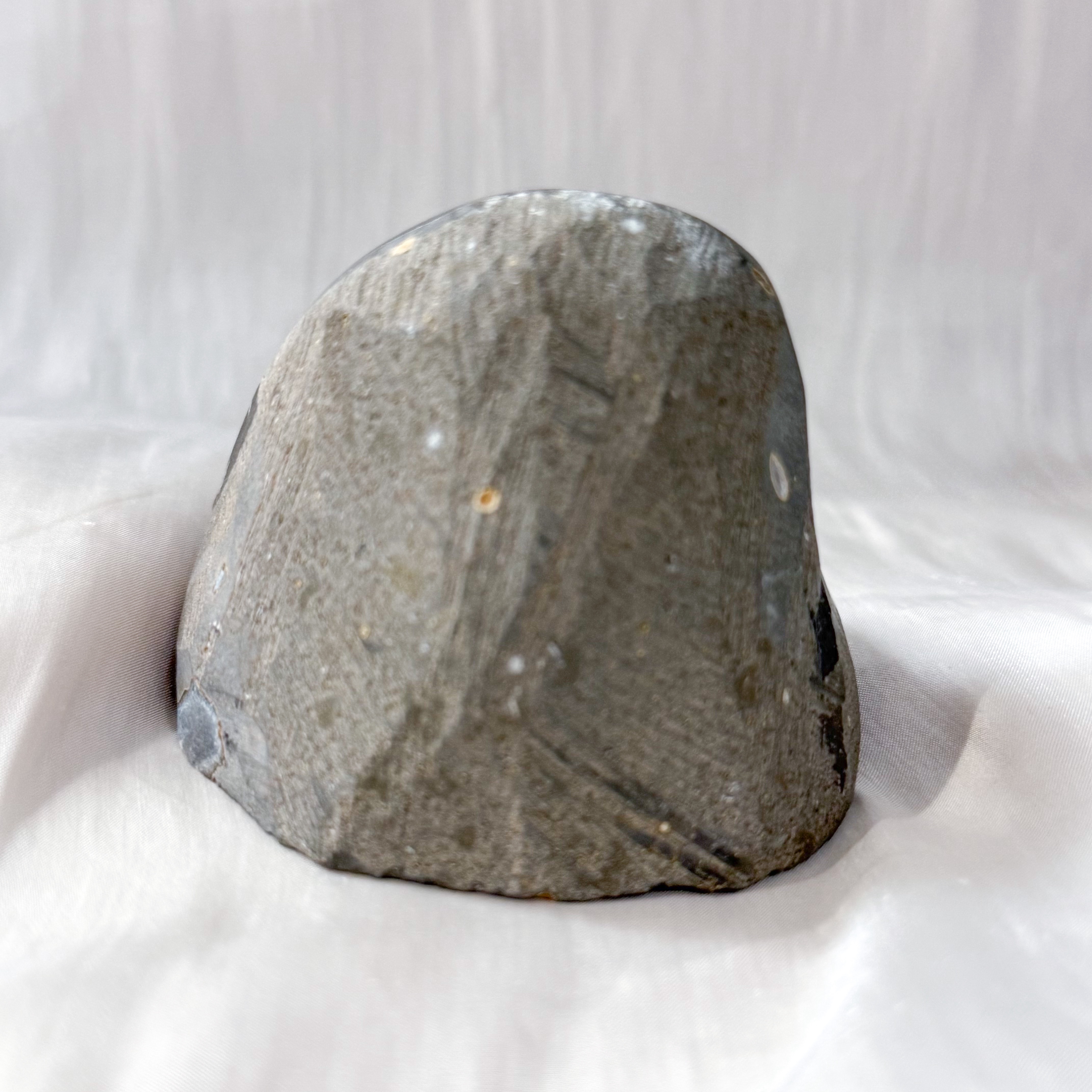 Amethyst geode - 64g