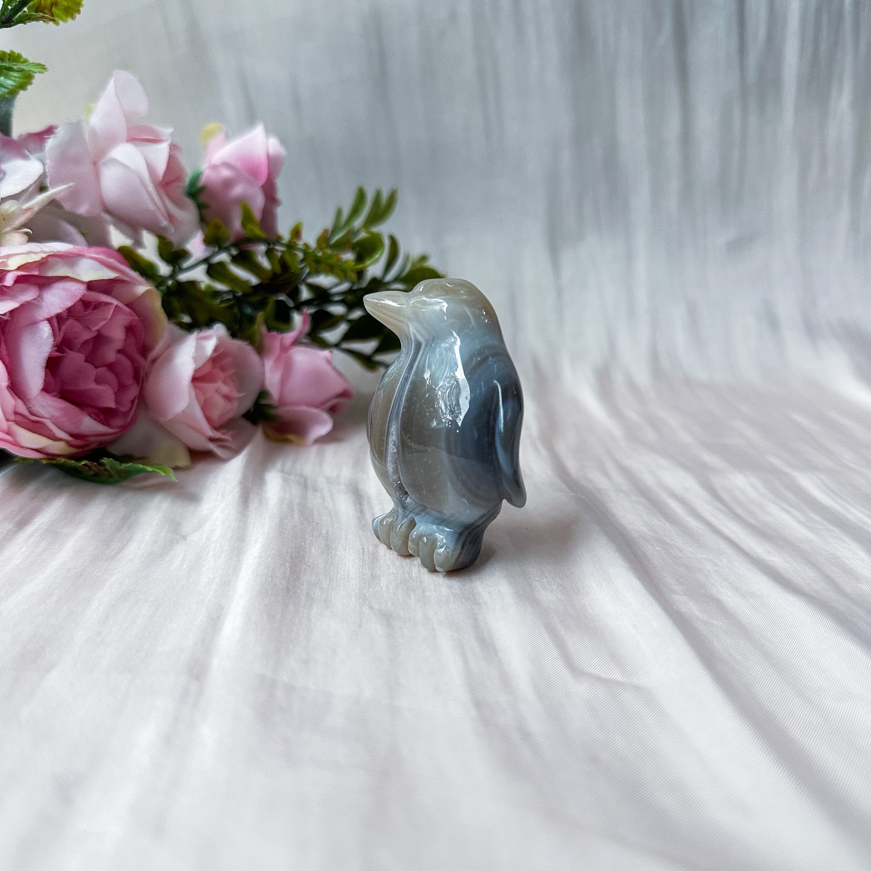Druzy Agate Penguin (47.6mm)