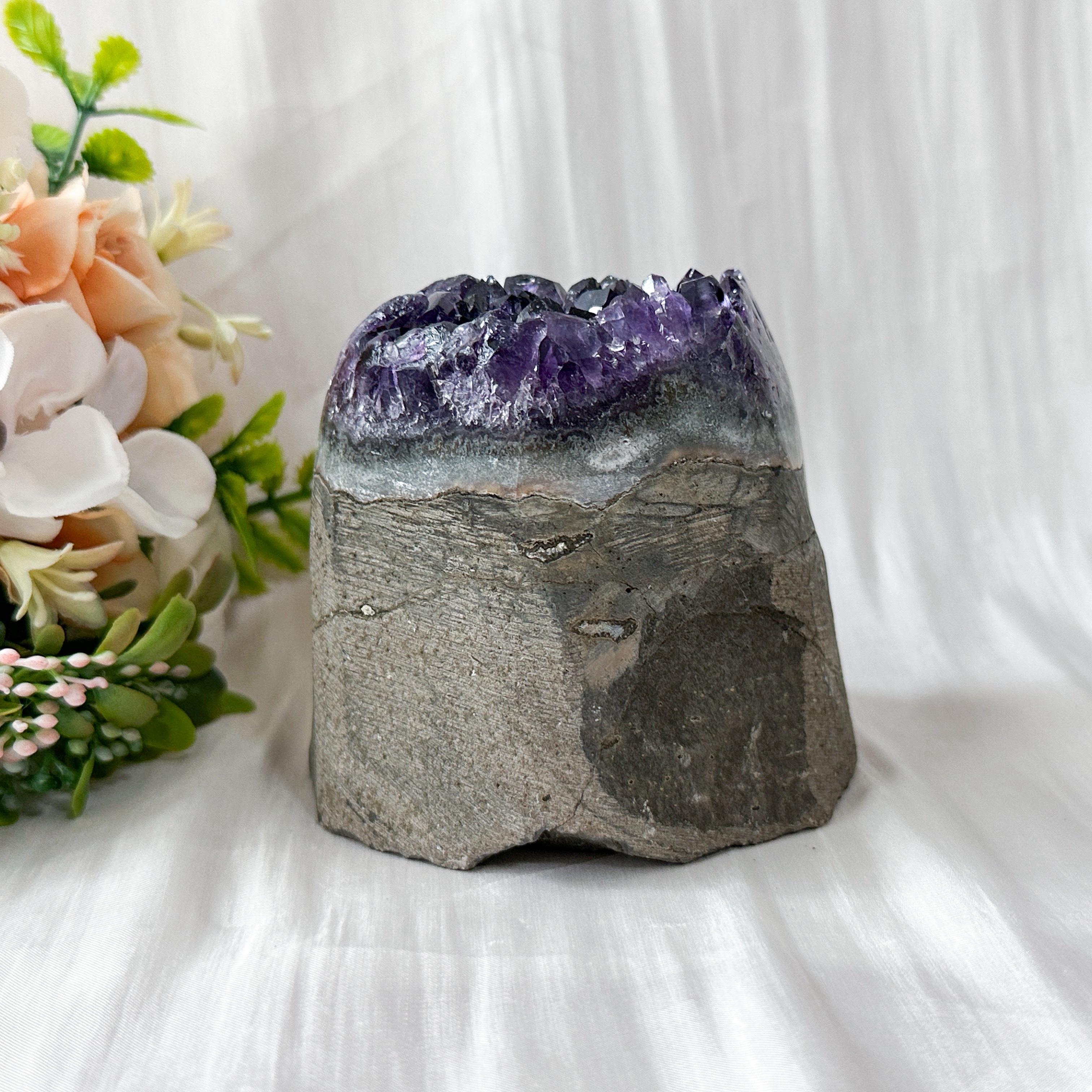 Amethyst Geode - 81mm