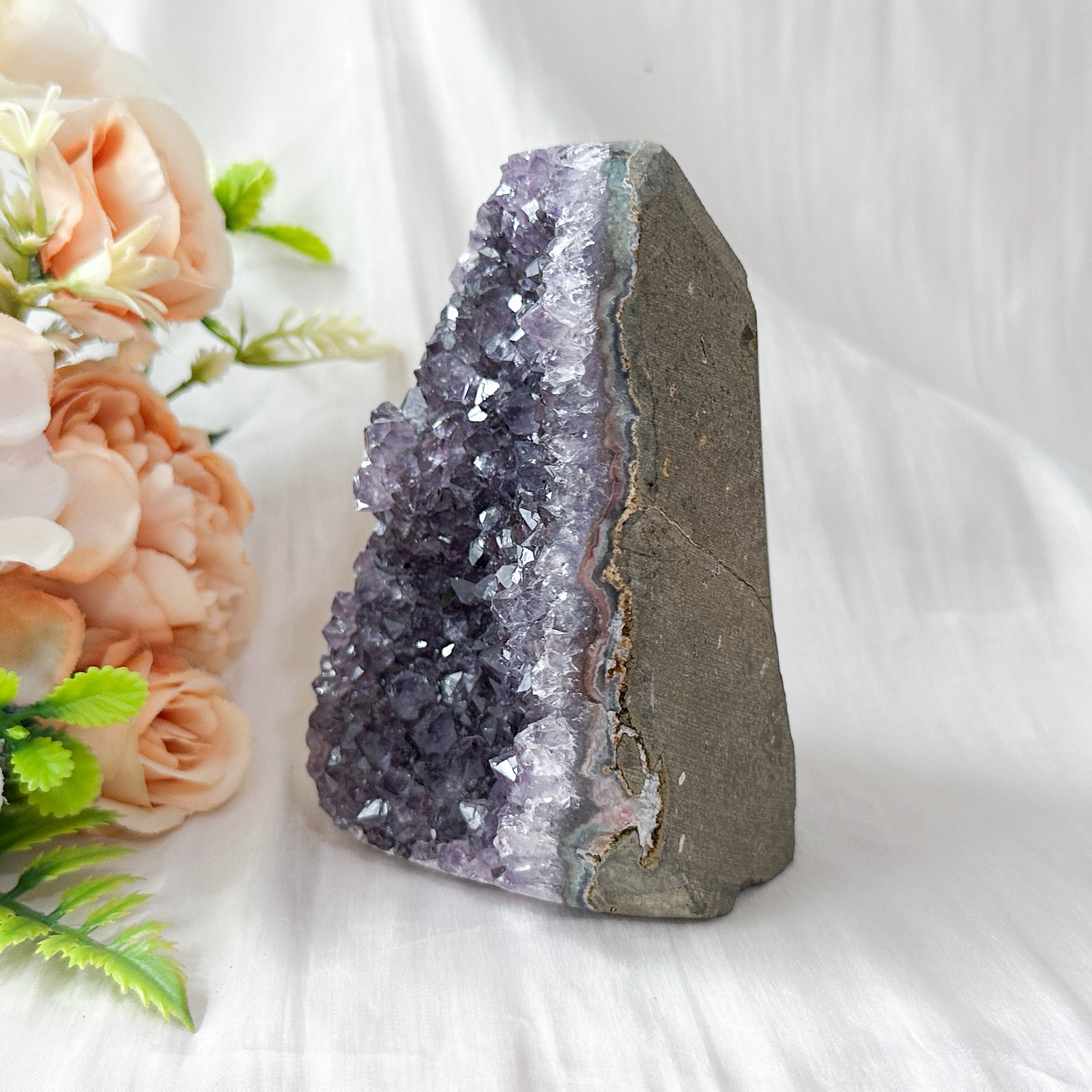 Amethyst Geode - 109mm