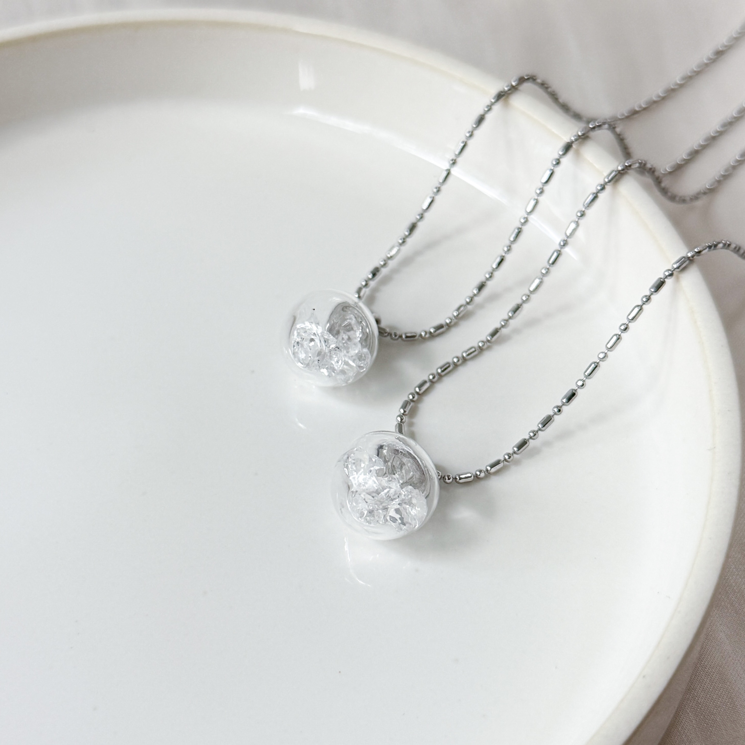 Herkimer Diamond Apple Case (L) Pendant