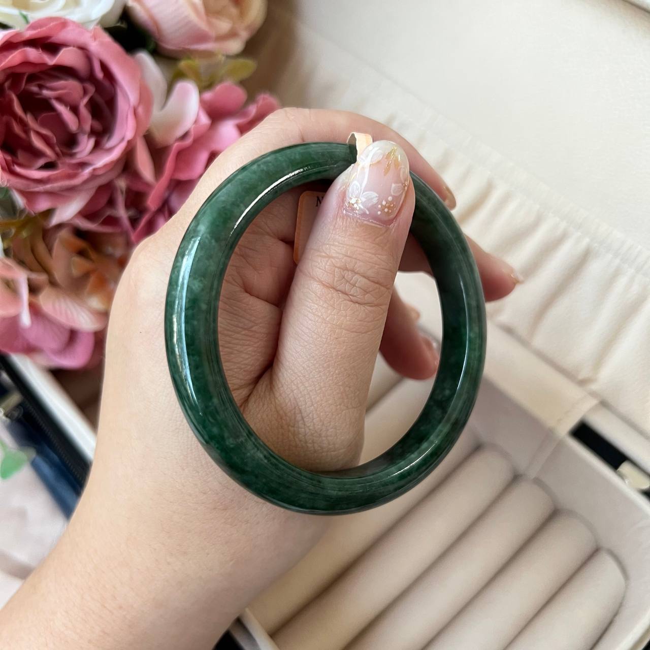 Grade A Regal Green Jade Bangle - S57/43.1g - YAM