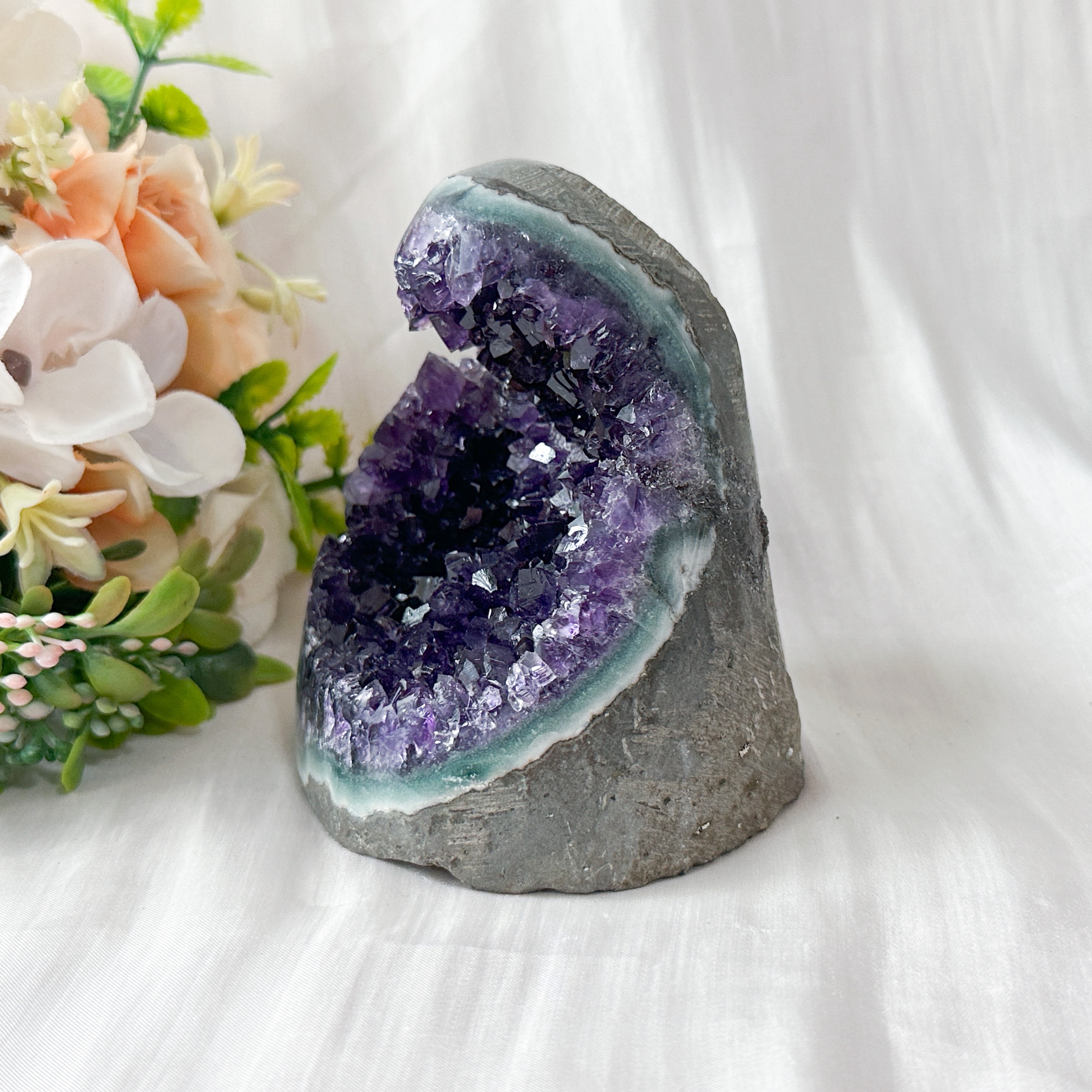 Amethyst Geode - 93mm