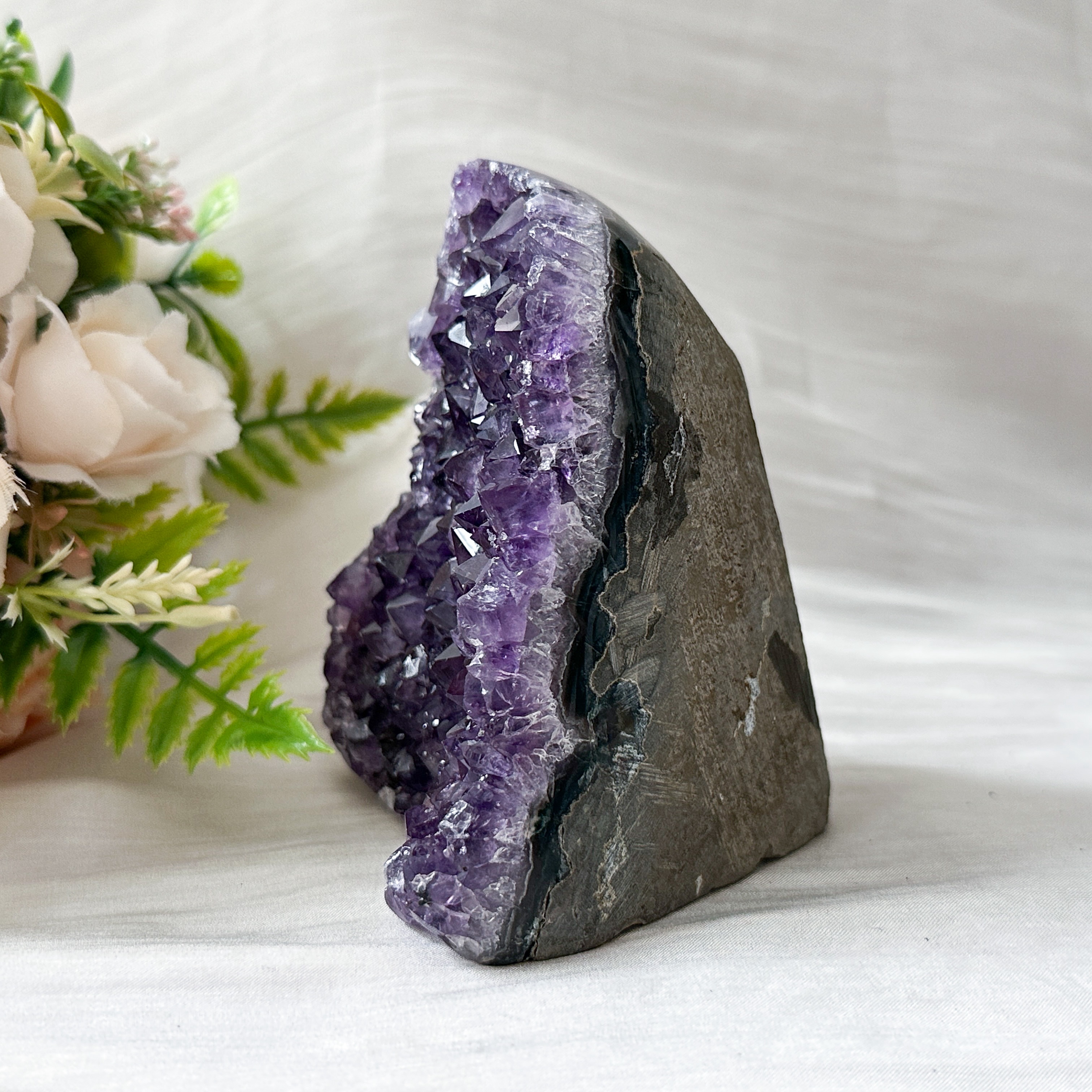 Amethyst Geode - 94mm