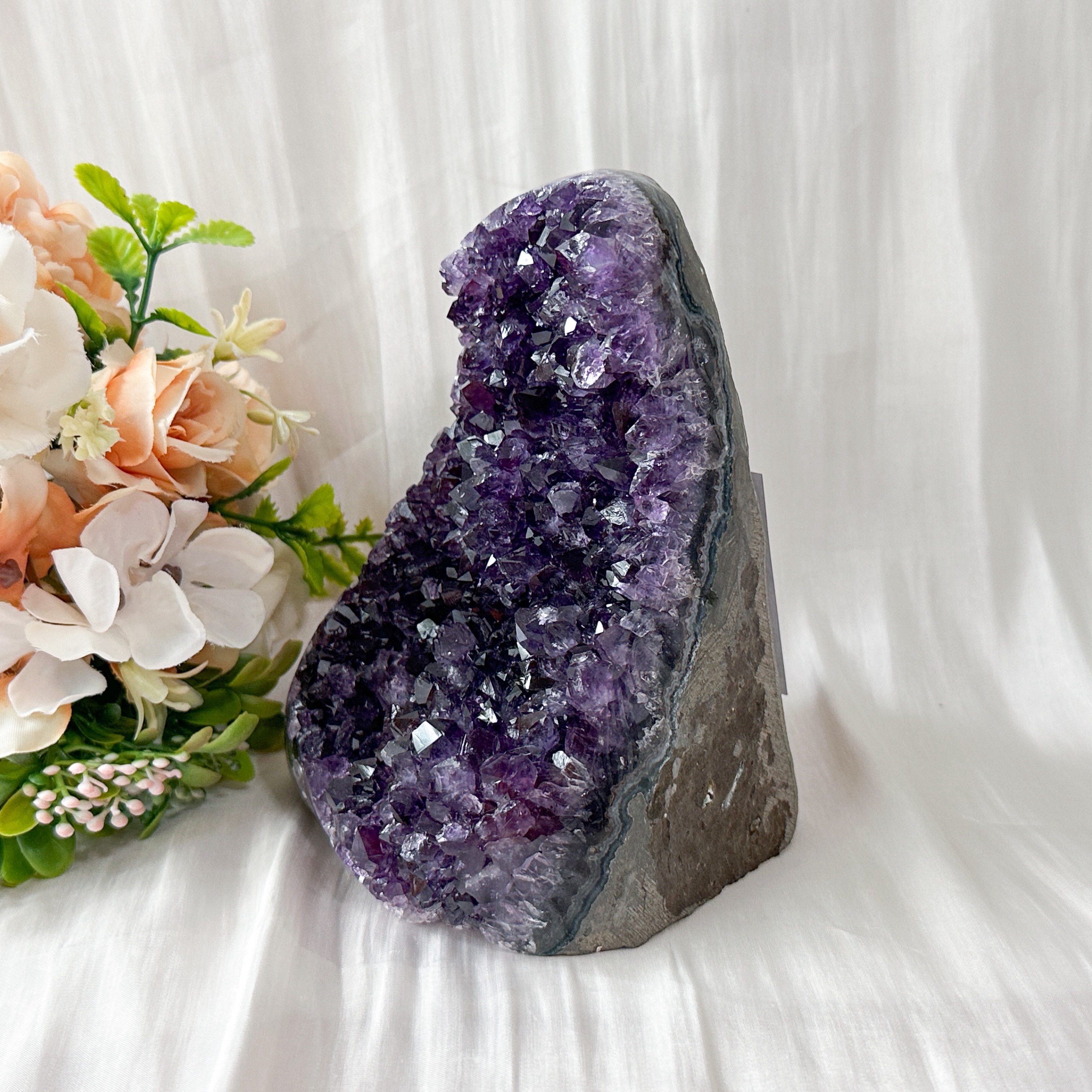 Amethyst Geode - 136mm