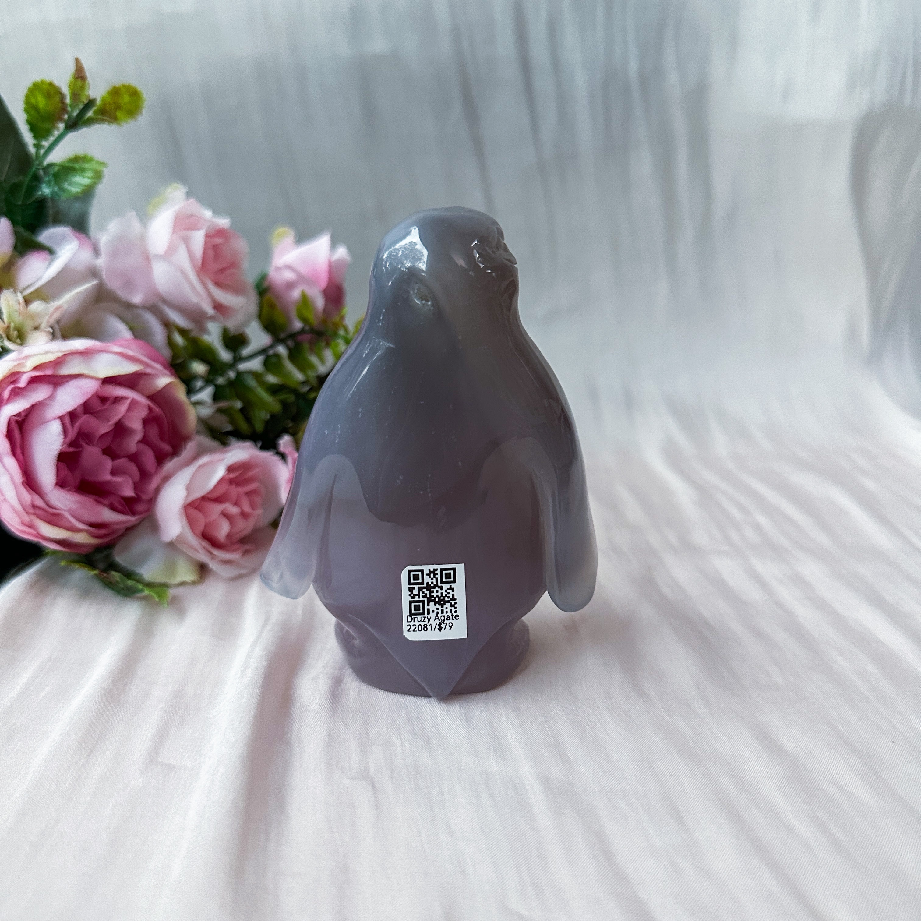 Druzy Agate Penguin (68.9mm)