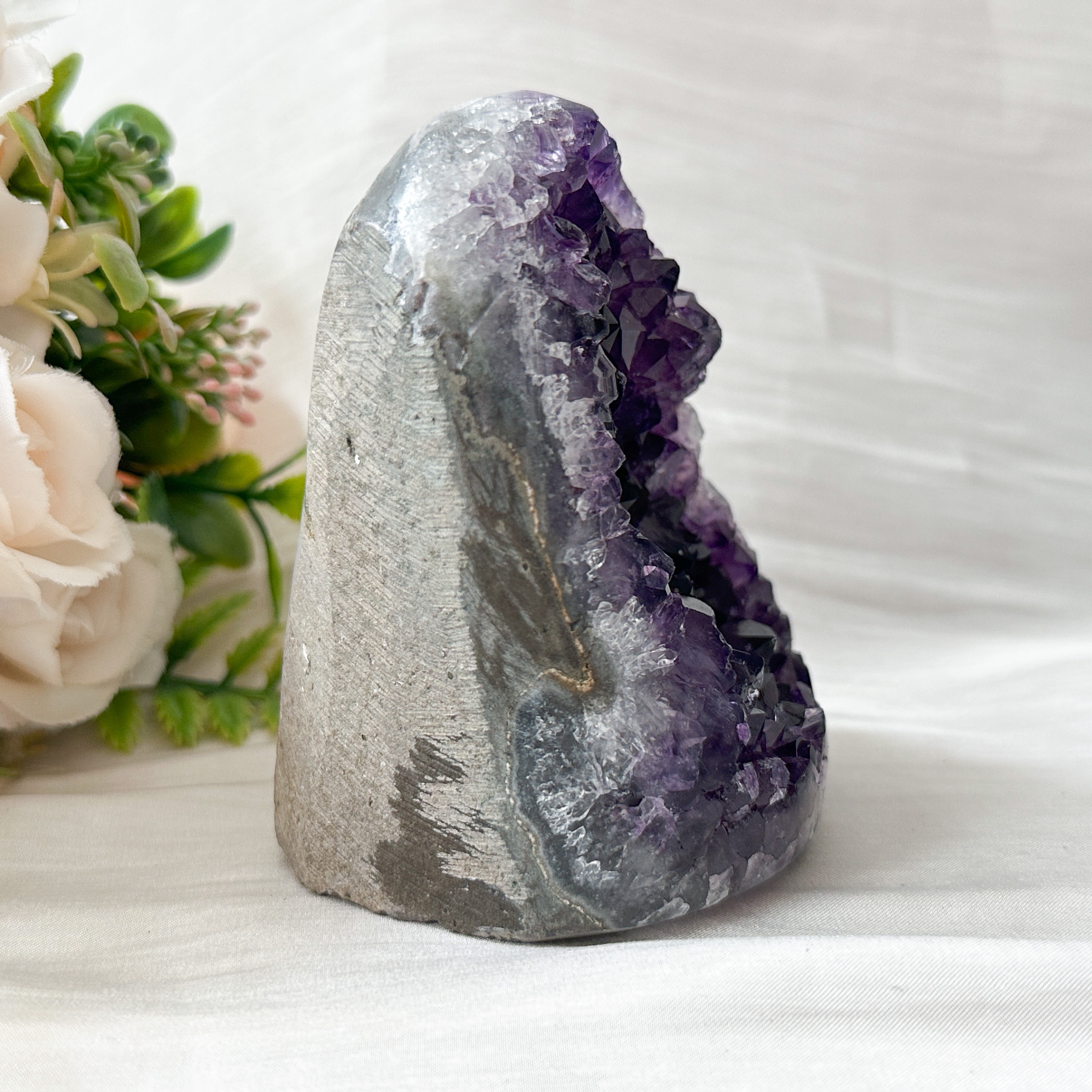 Amethyst Geode - 88mm