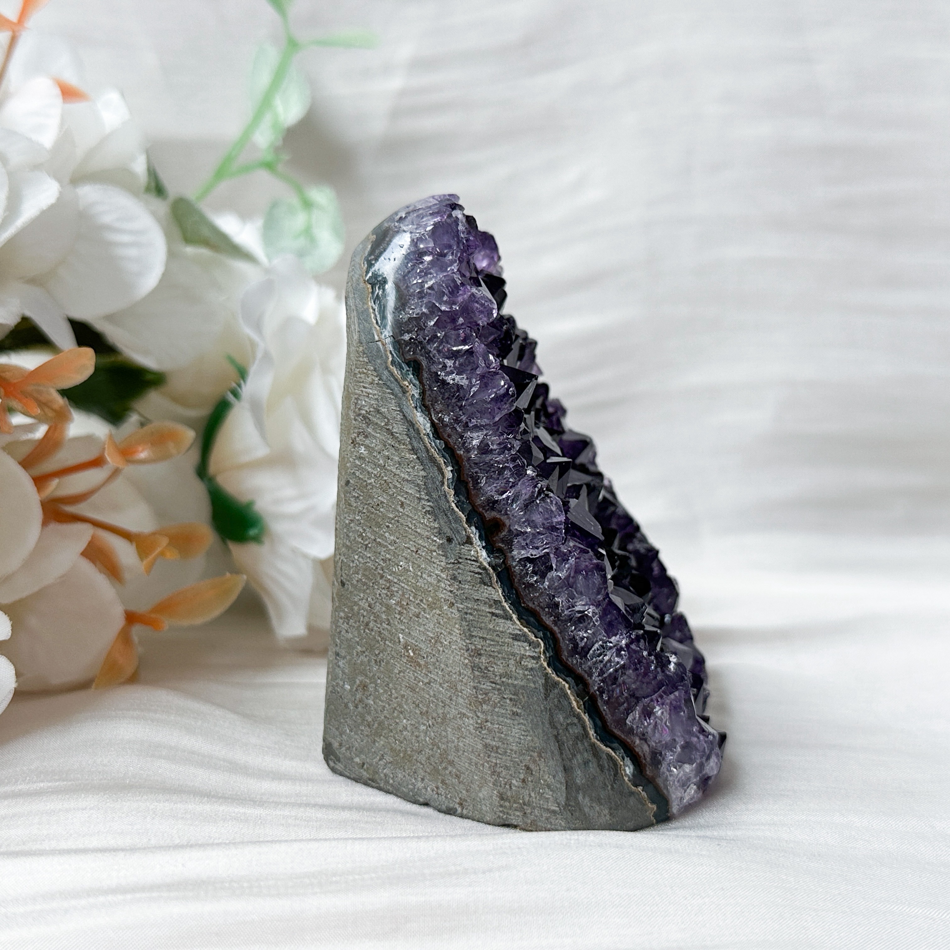 Amethyst Geode - 82mm