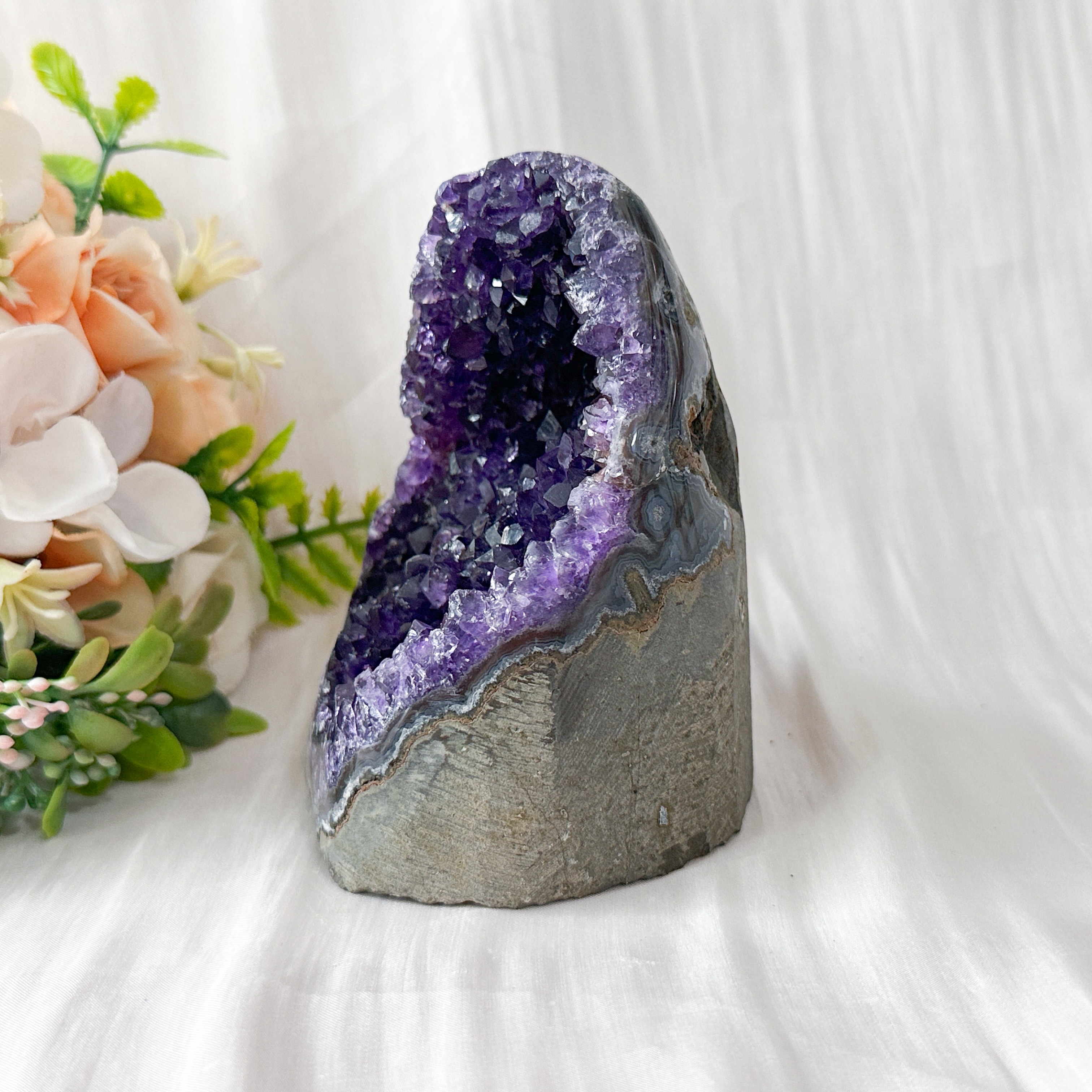 Amethyst Geode - 102mm