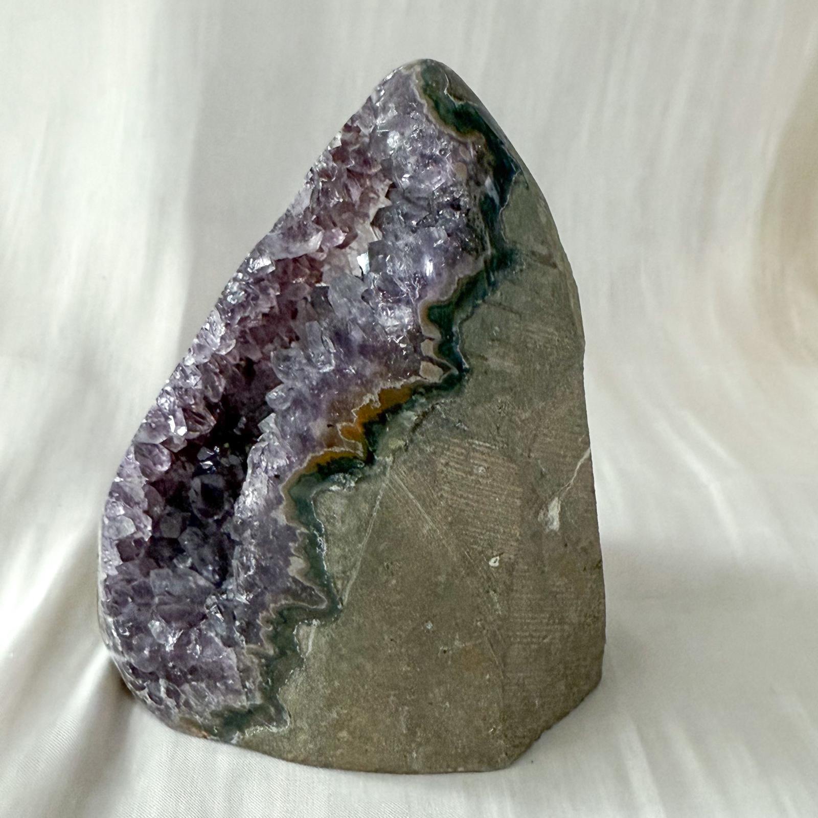 Amethyst Geode - 89mm