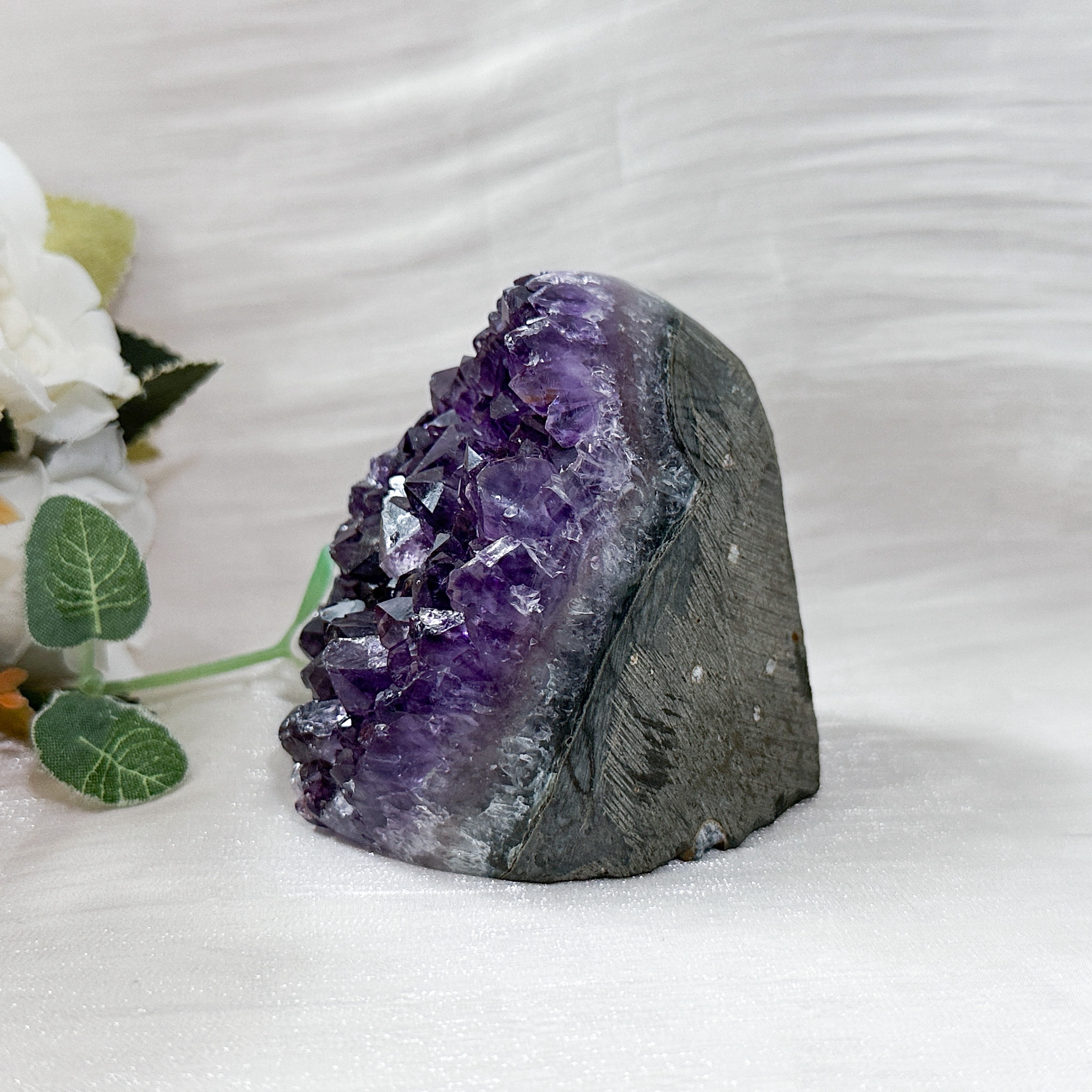 Amethyst Geode - 73mm