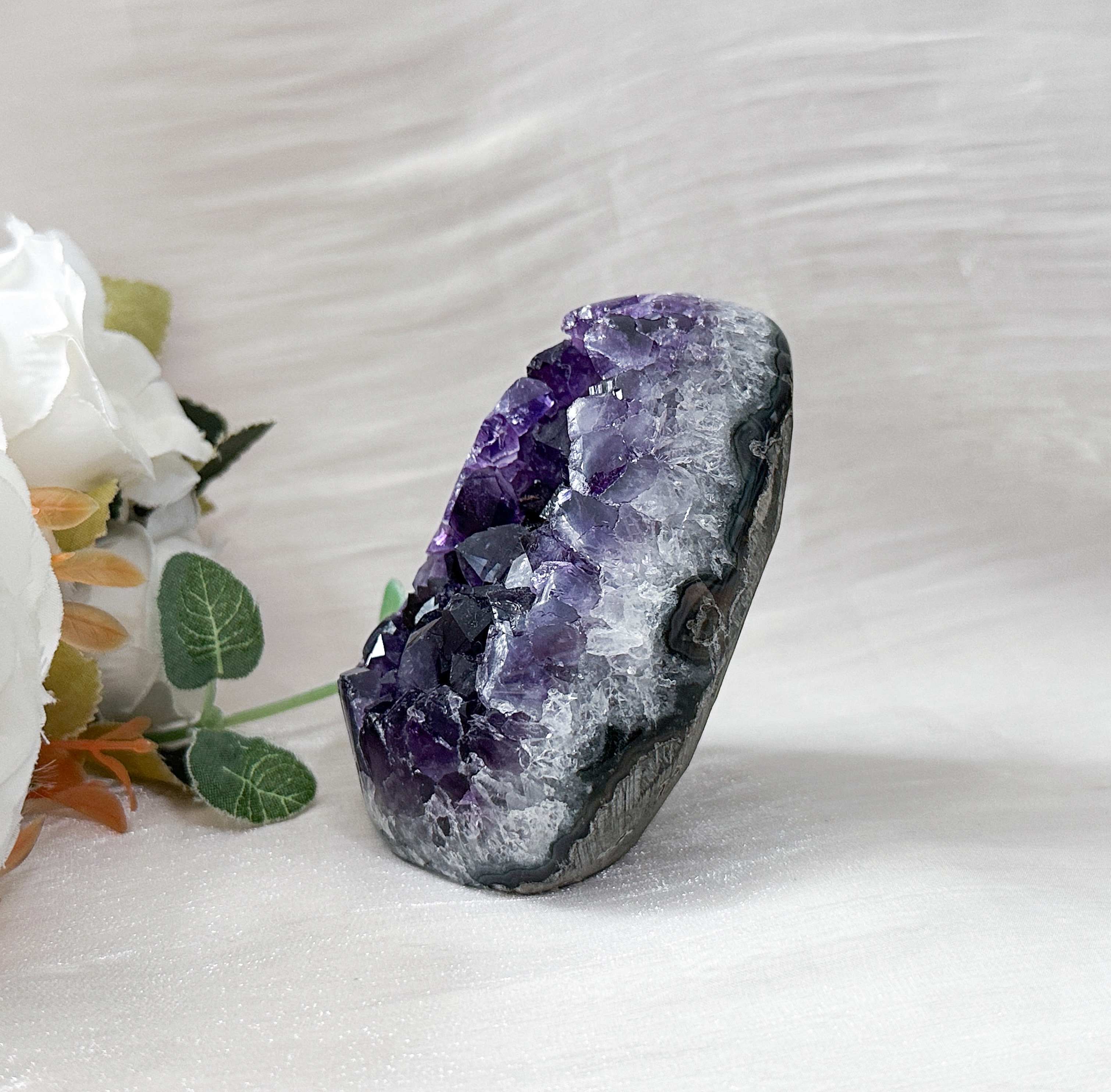Amethyst Geode - 85mm