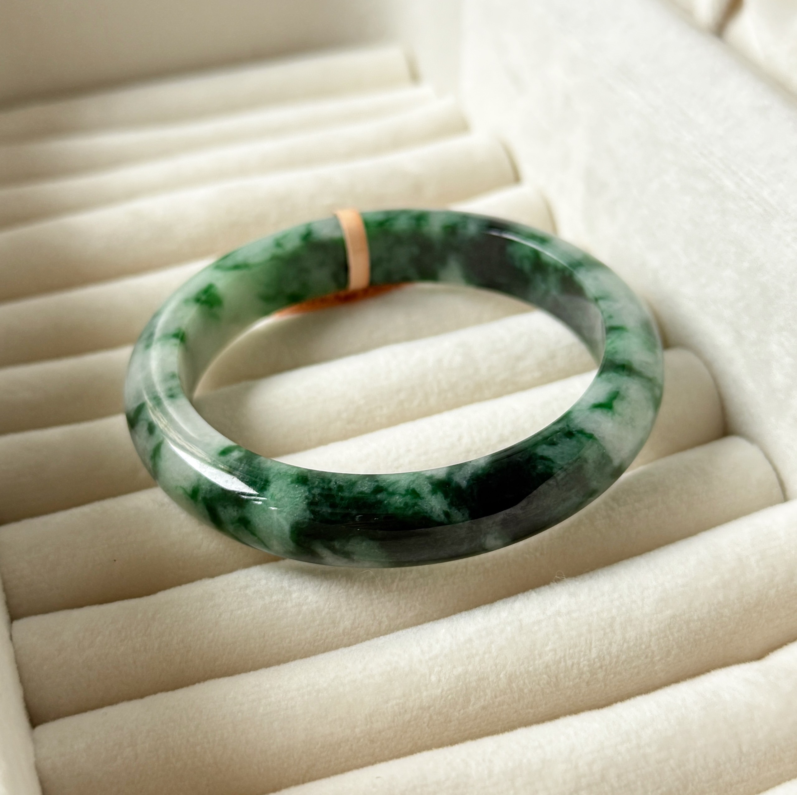 Grade A Monstera Flora Green Jade Bangle - S58+/54.7g