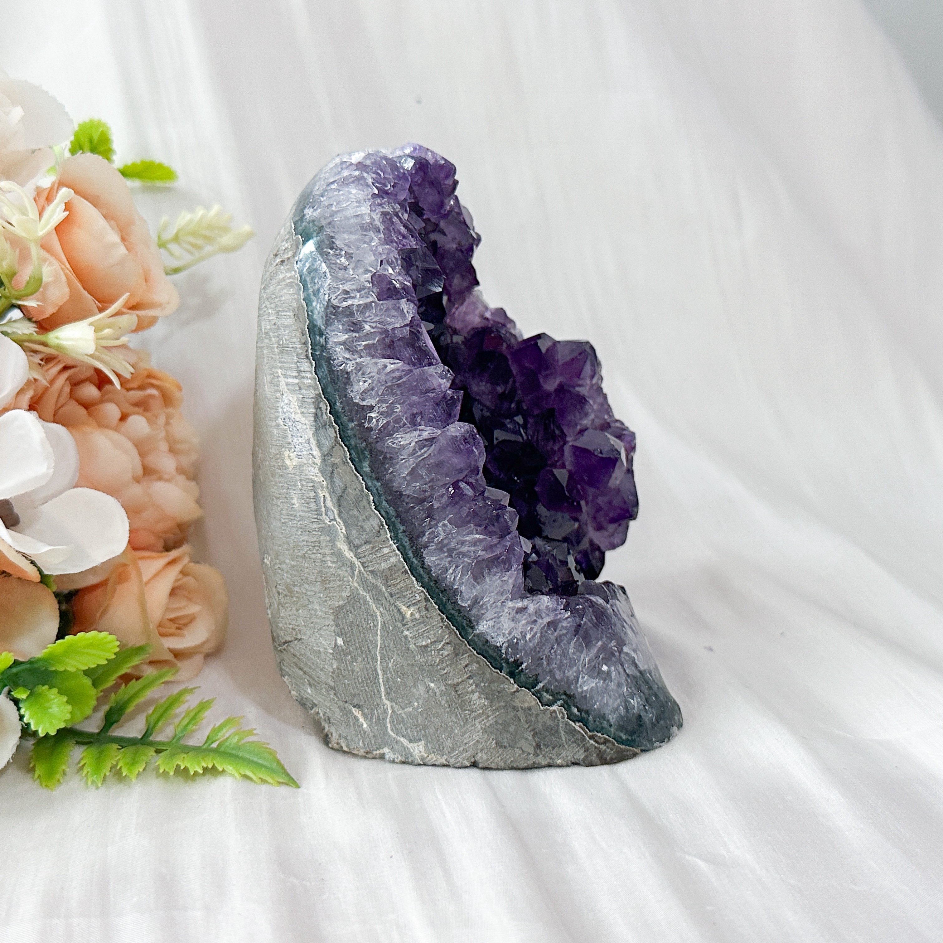 Amethyst Geode - 105mm