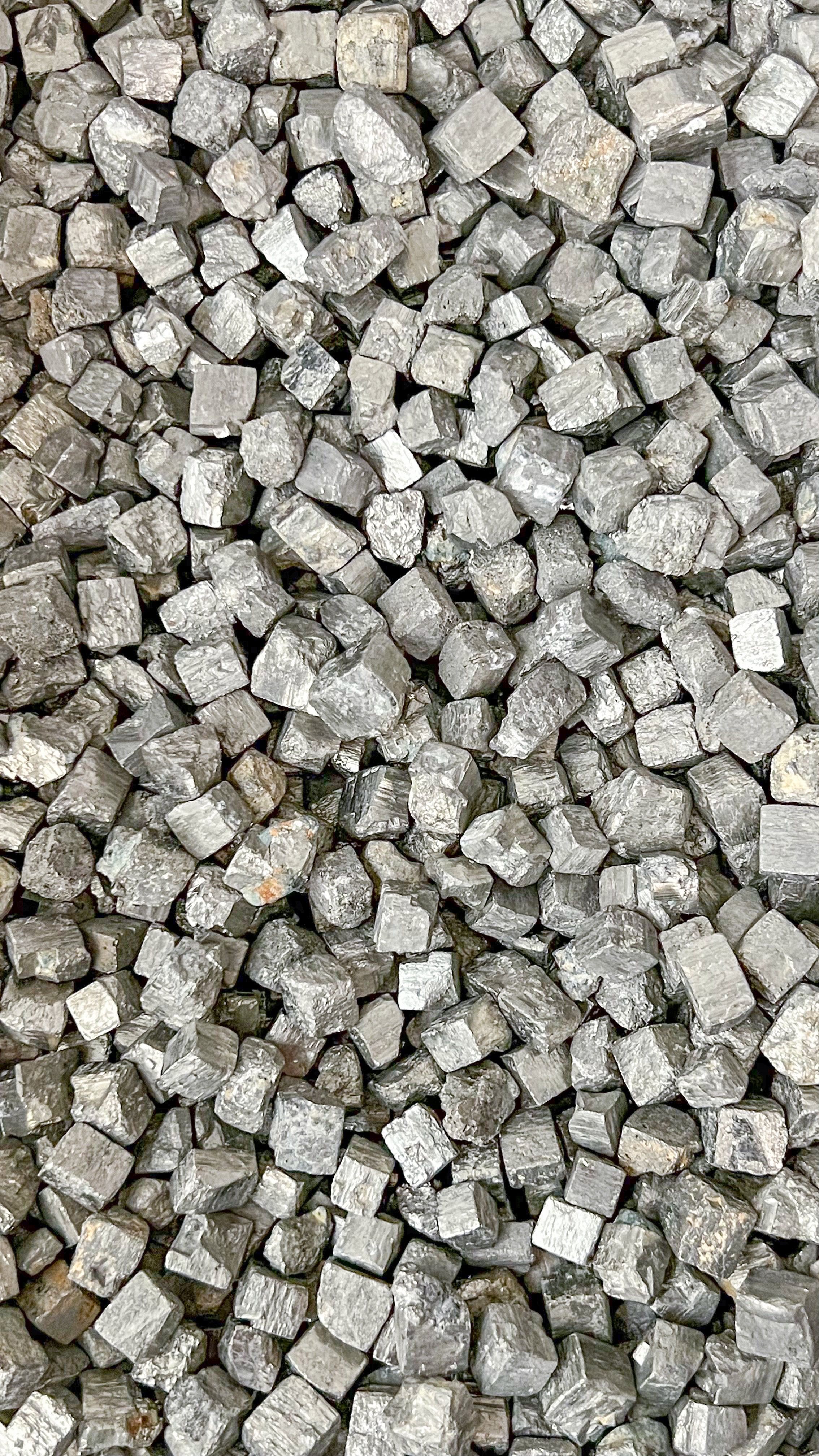 Iron Pyrite Nuggets Pack (8pcs)