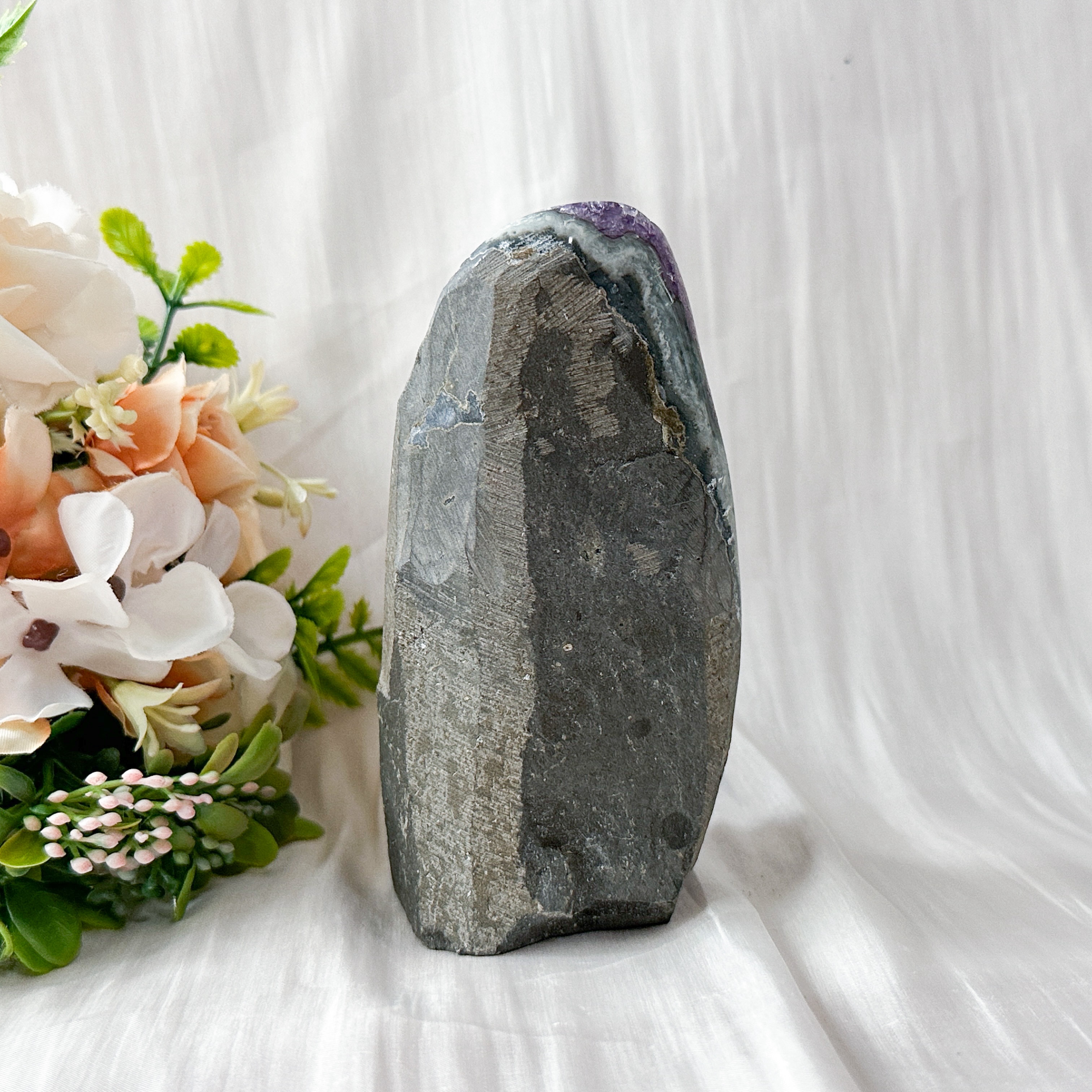 Amethyst Geode - 116mm