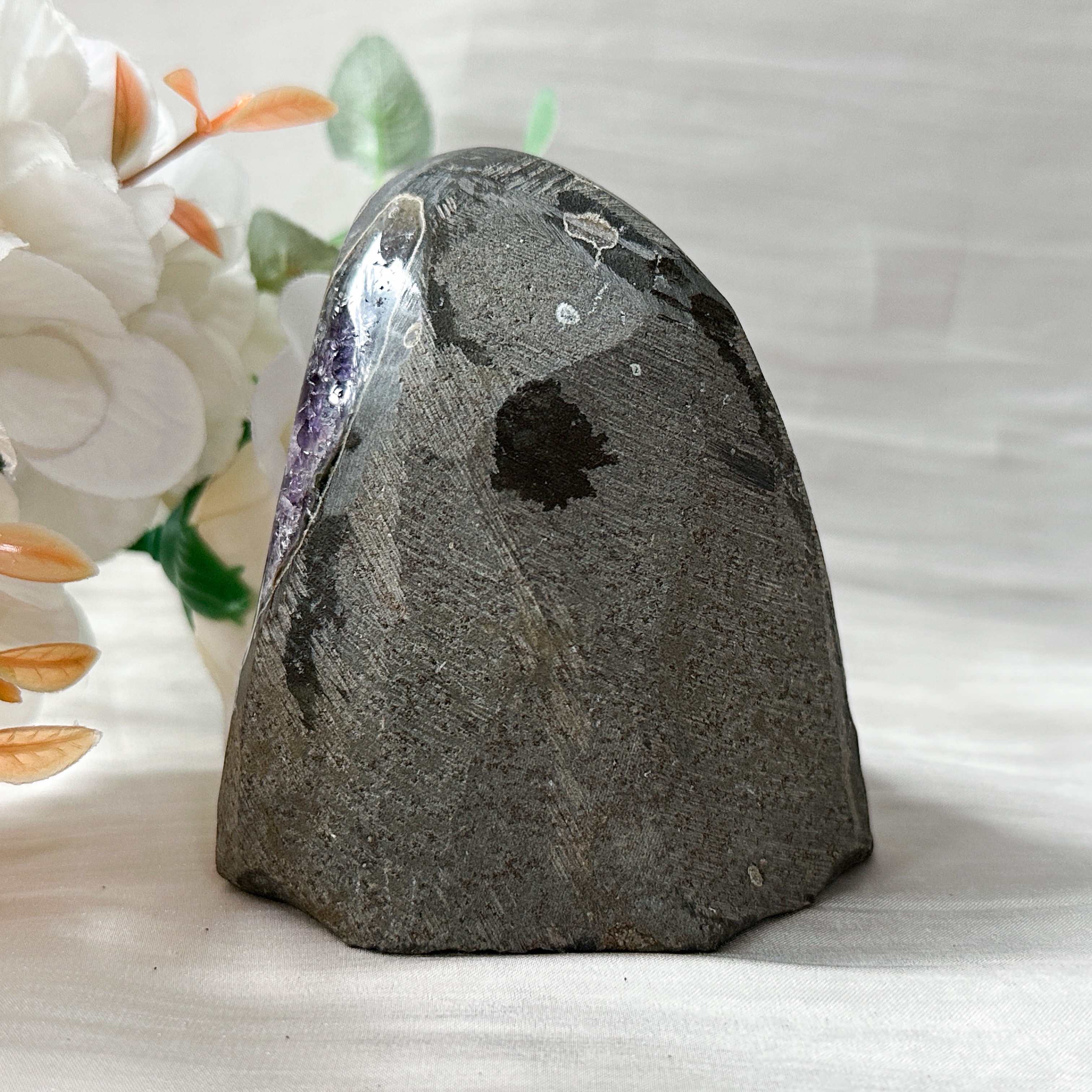 Amethyst Geode - 83mm