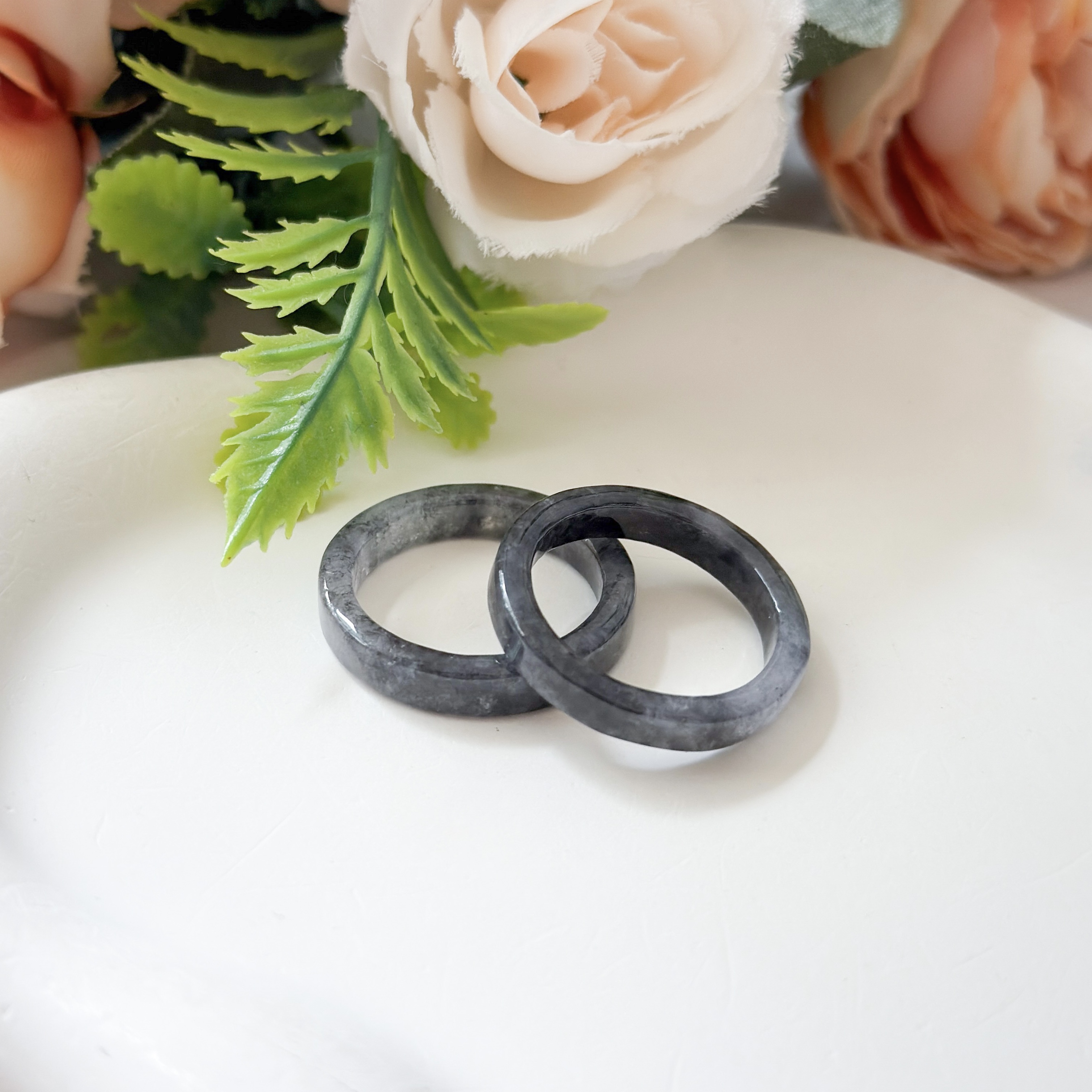 Grade A Ash Grey Full Jade Square Ring