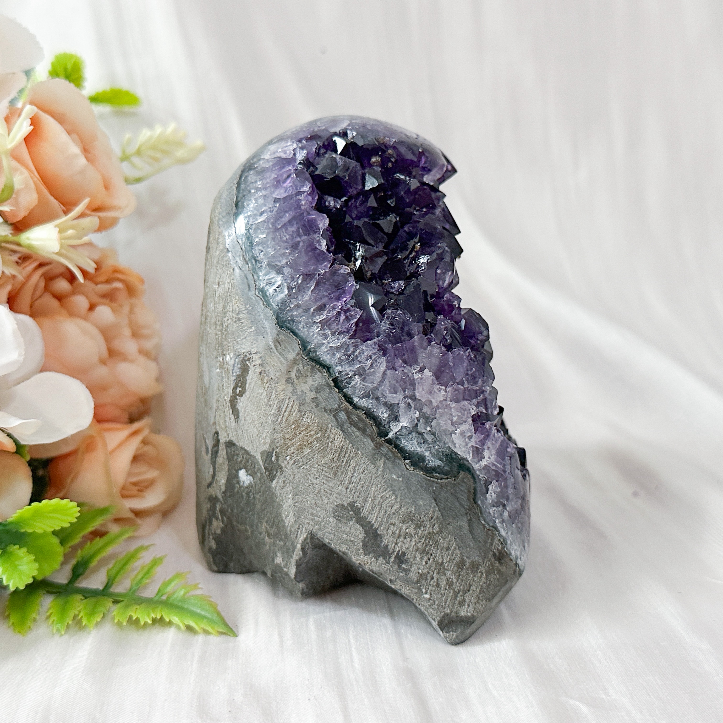 Amethyst Geode - 98mm