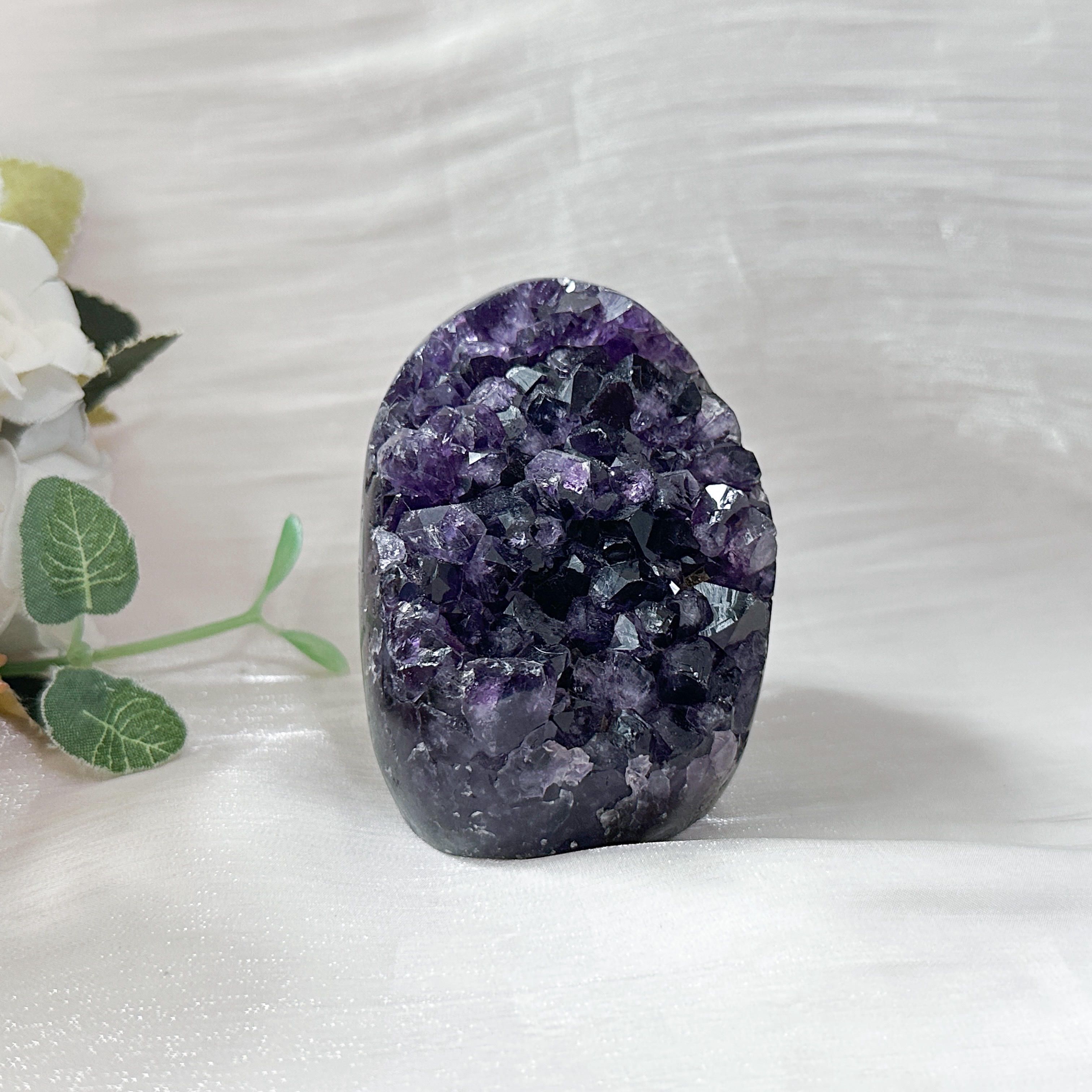 Amethyst Geode - 70mm