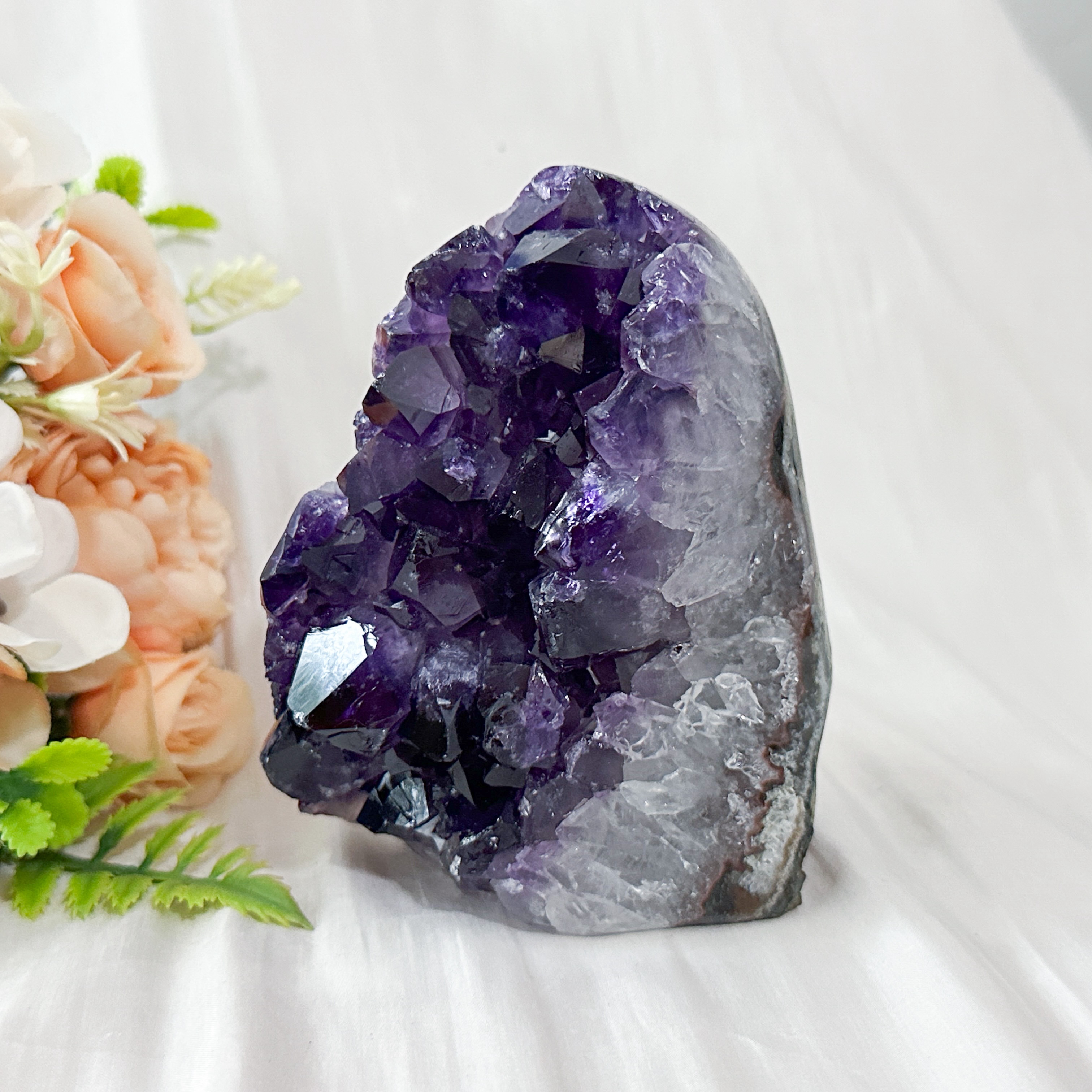 Amethyst Geode - 116mm