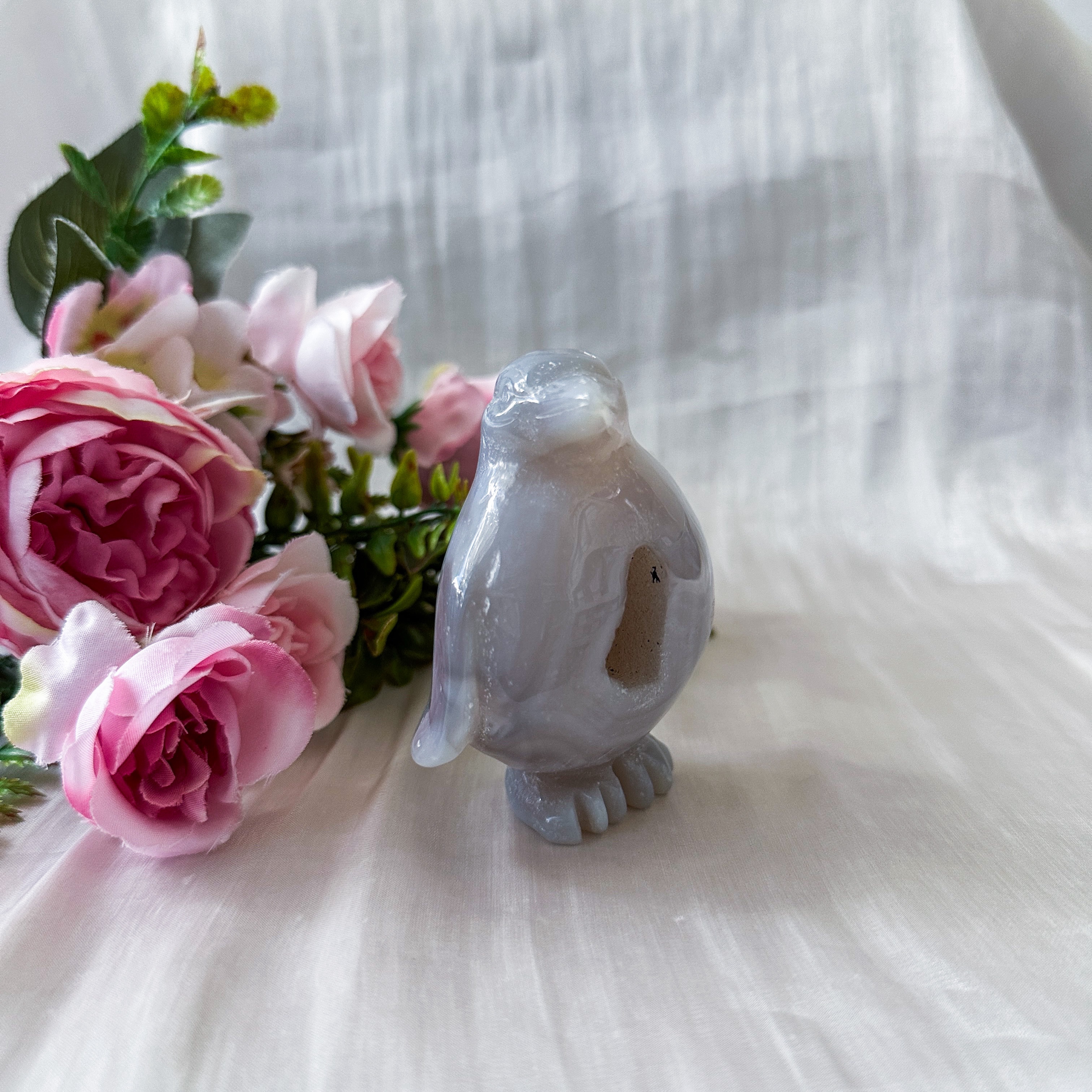 Druzy Agate Penguin (63.5mm)
