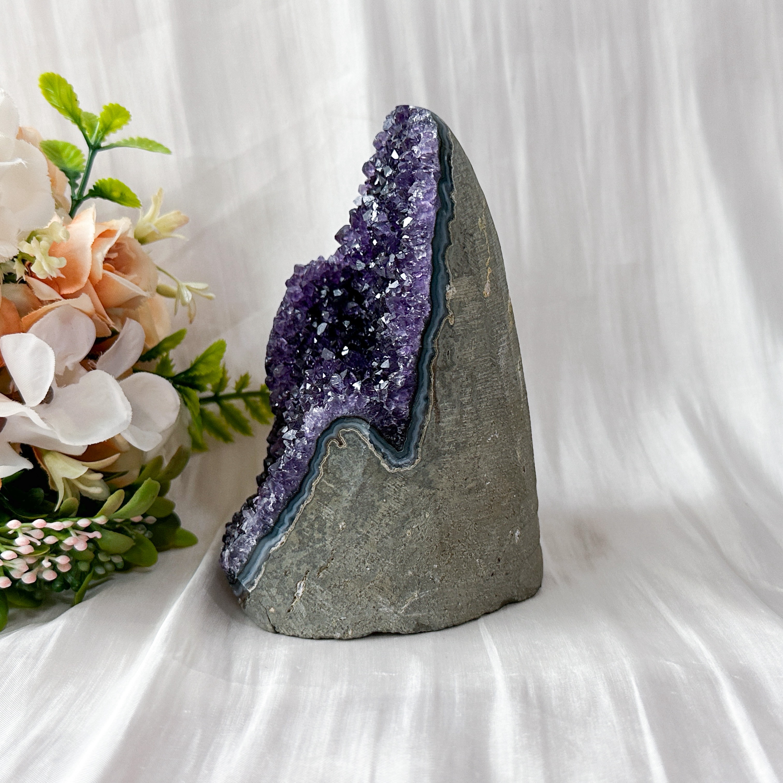 Amethyst Geode - 125mm