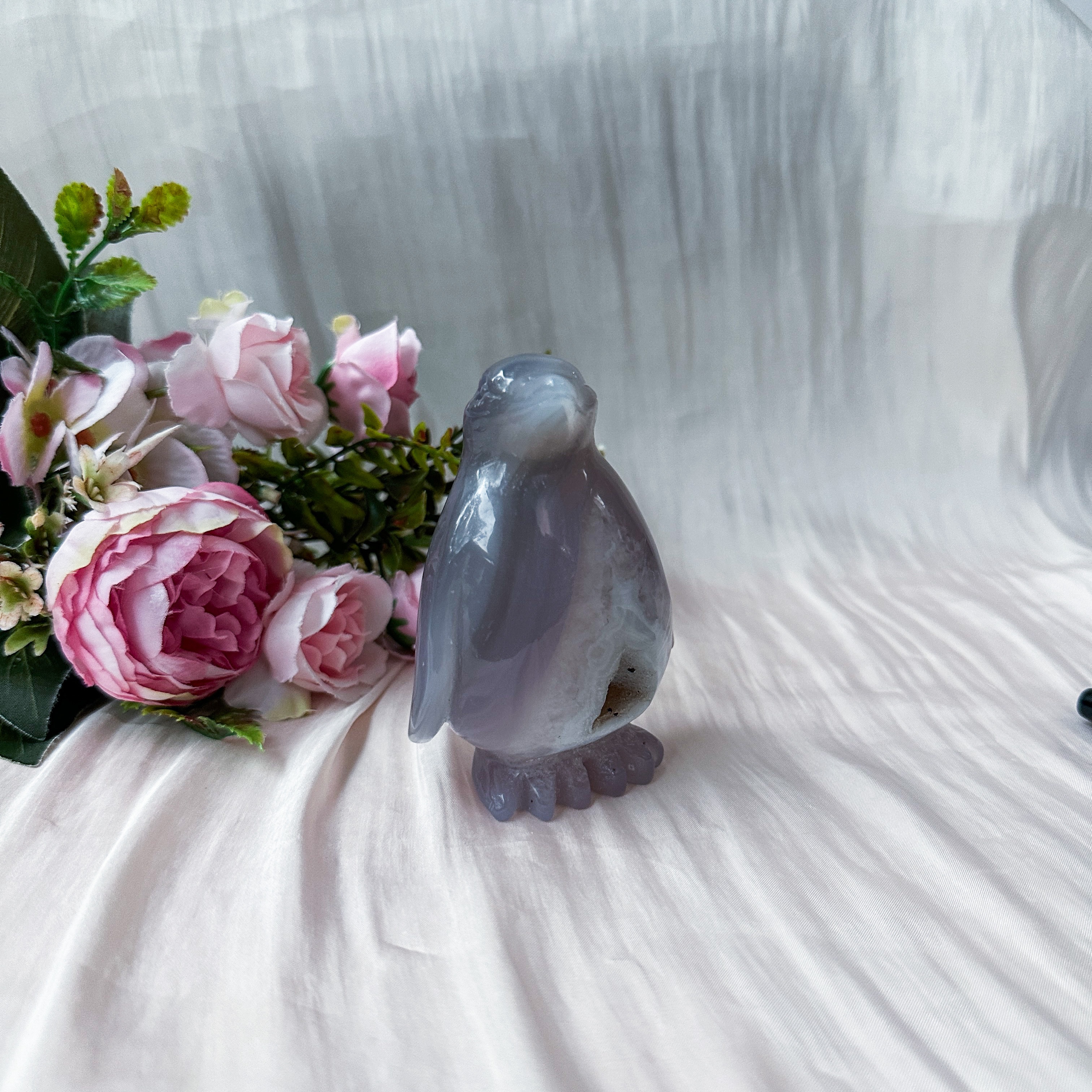 Druzy Agate Penguin (68.9mm)