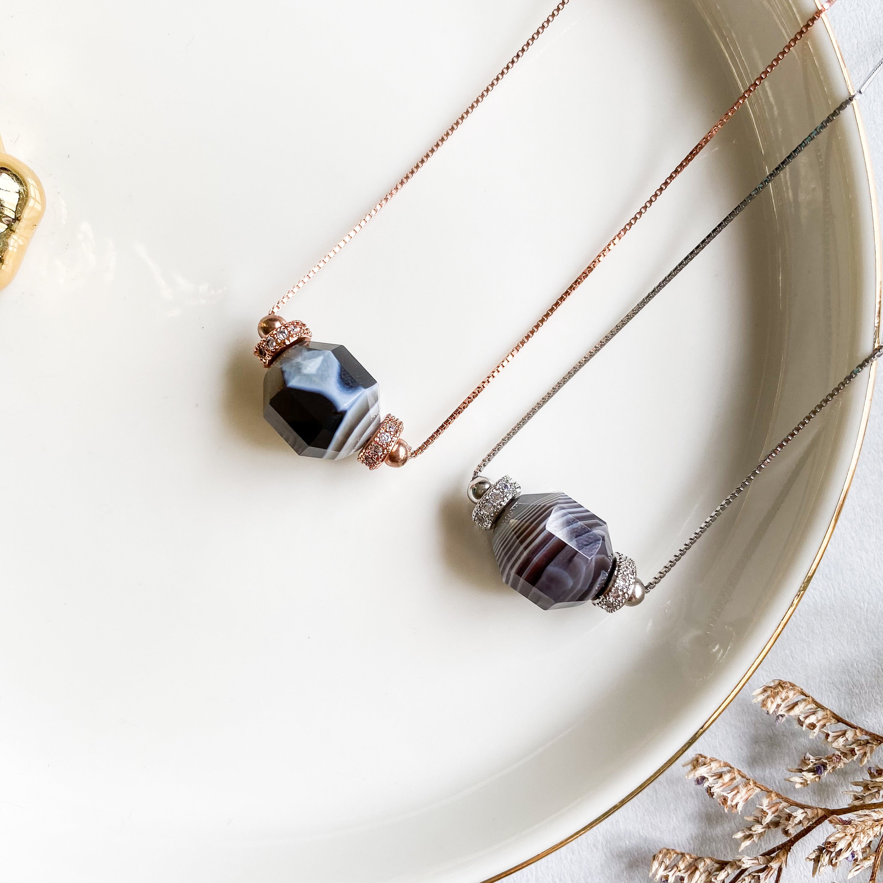 Botswana Agate Geometric Necklace (Dark)