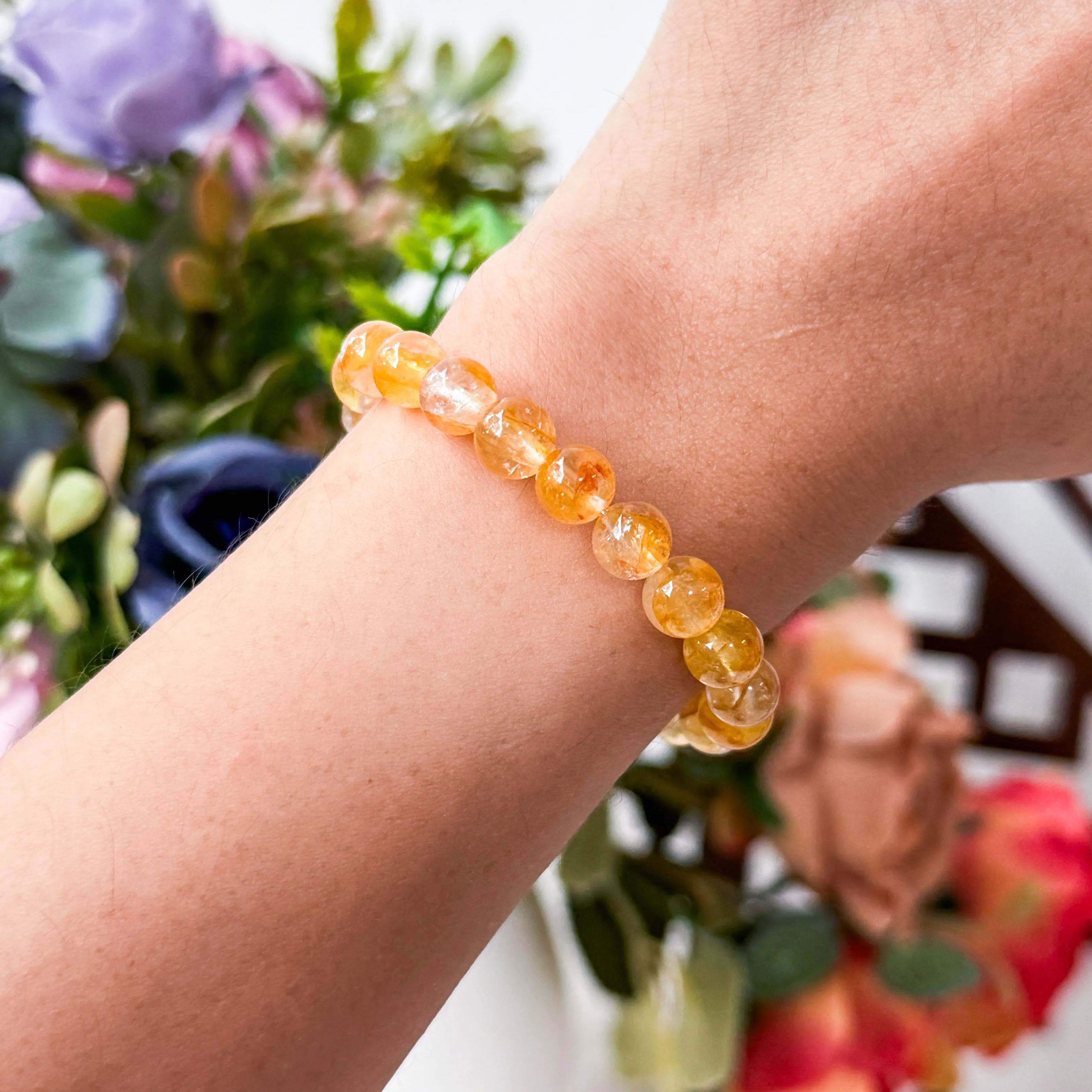 Yellow Hematoid in Quartz 6-7mm Bracelet