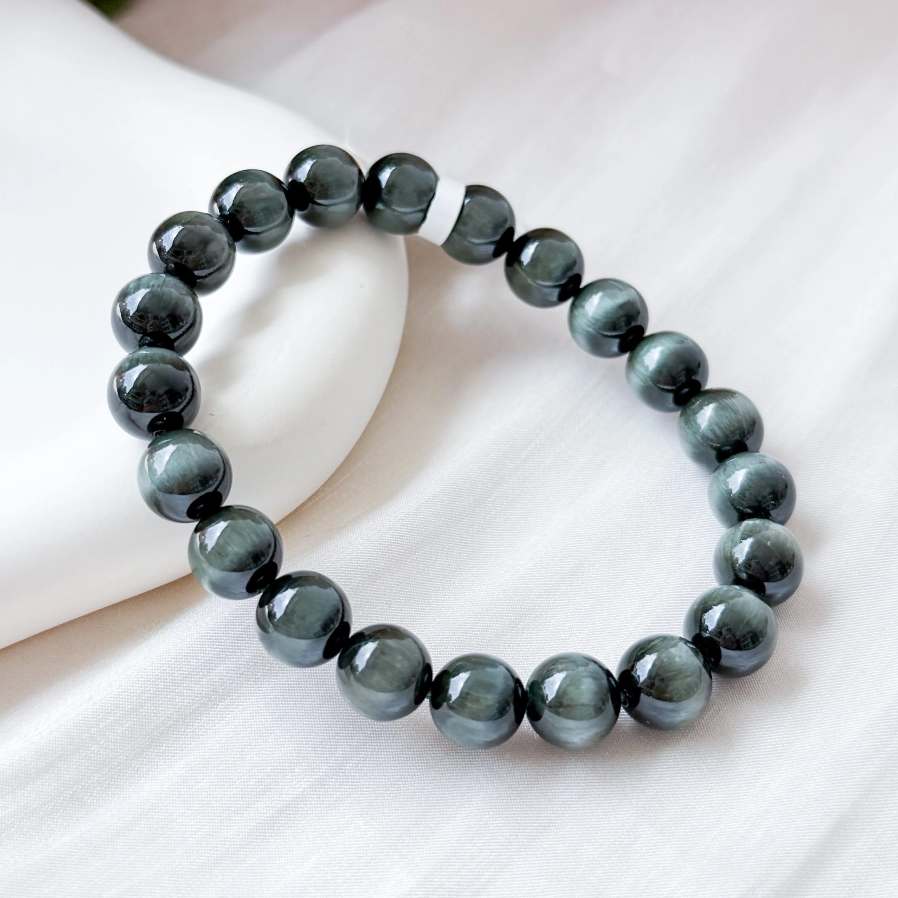 Green Cat's Eye 8mm Bracelet