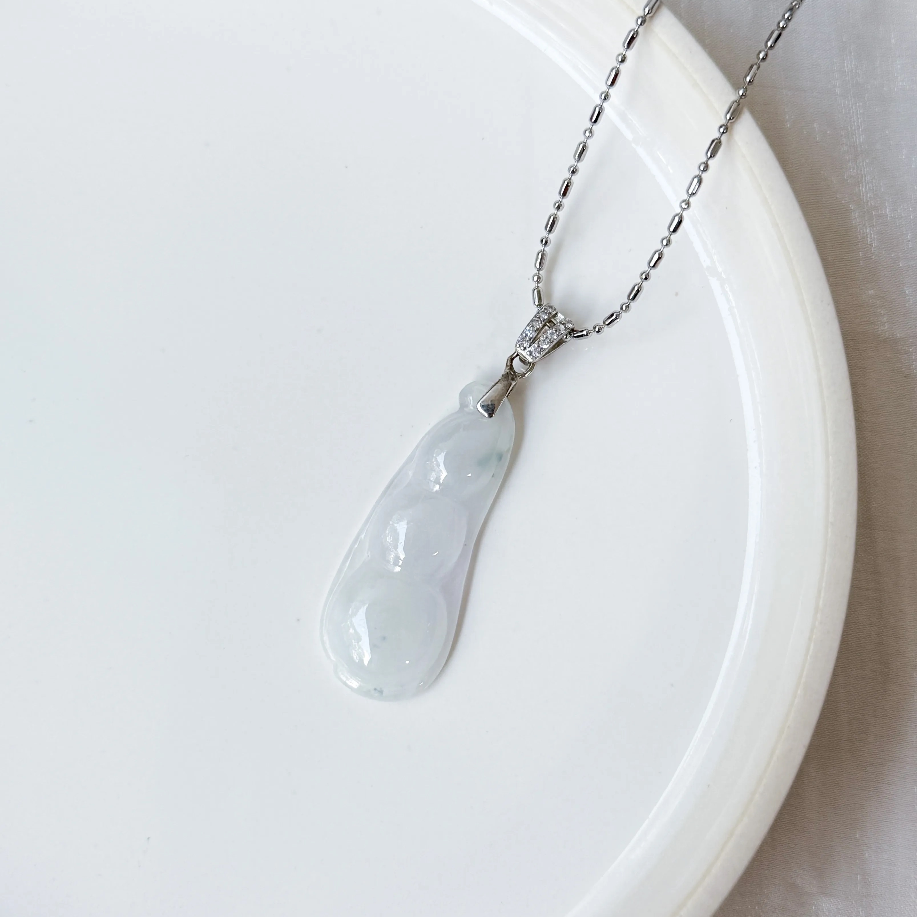 Grade A Jelly Jade Peapod Pendant