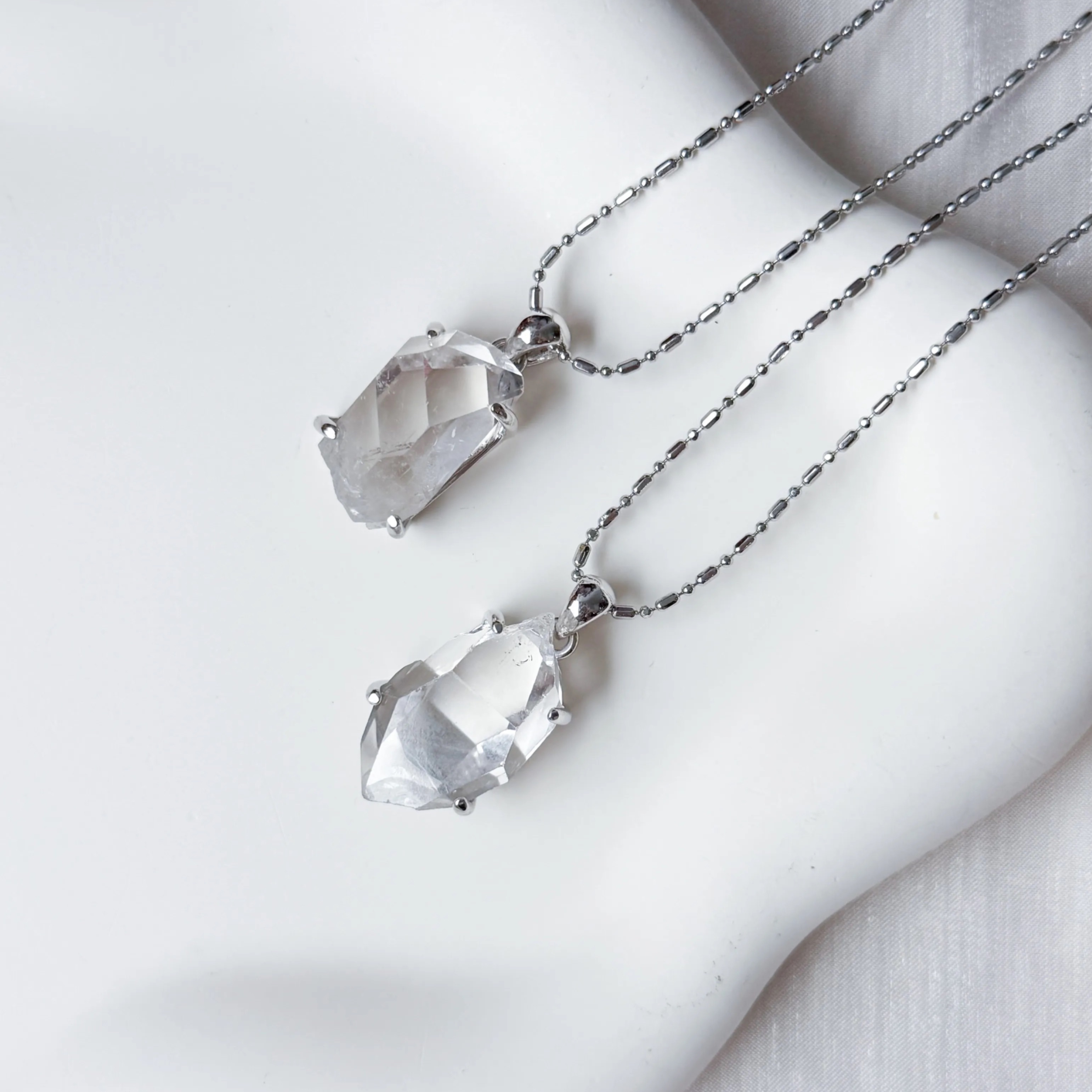 Herkimer Diamond Claw Clasp (L) Pendant