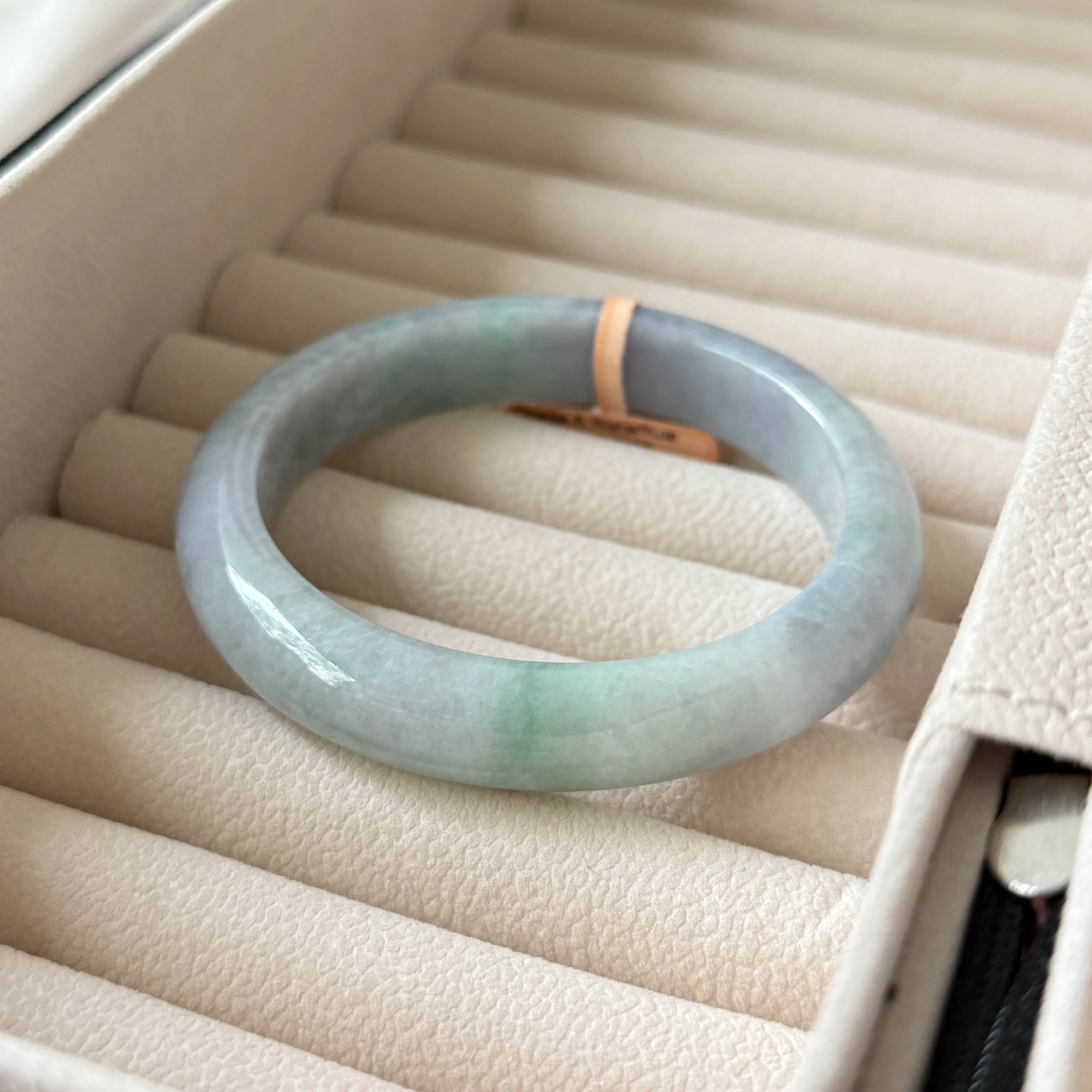 Grade A Waterhue Lavender Green Jade Bangle - S56/49.8g