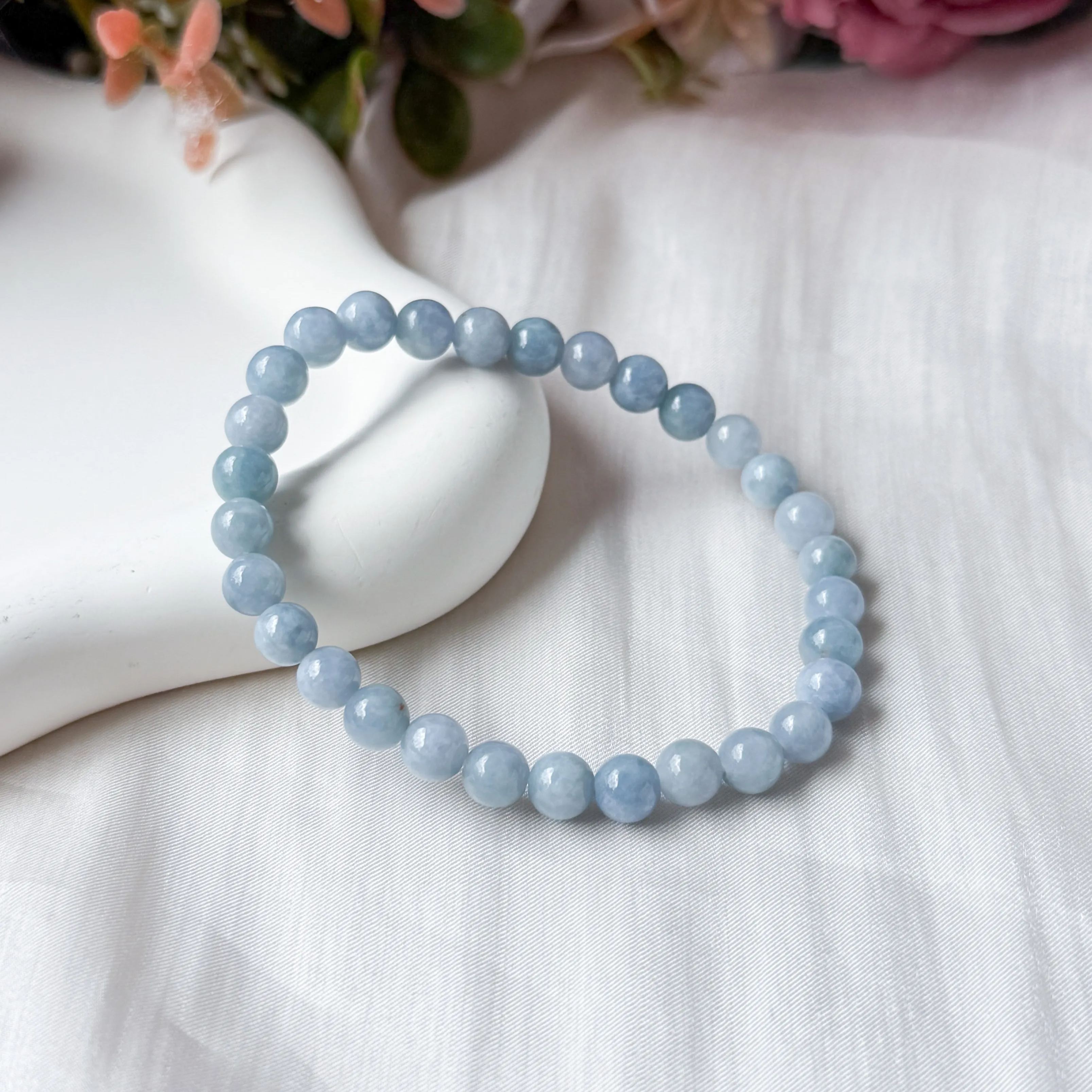 Grade A Waterhue Lavender Jade 6mm Bracelet