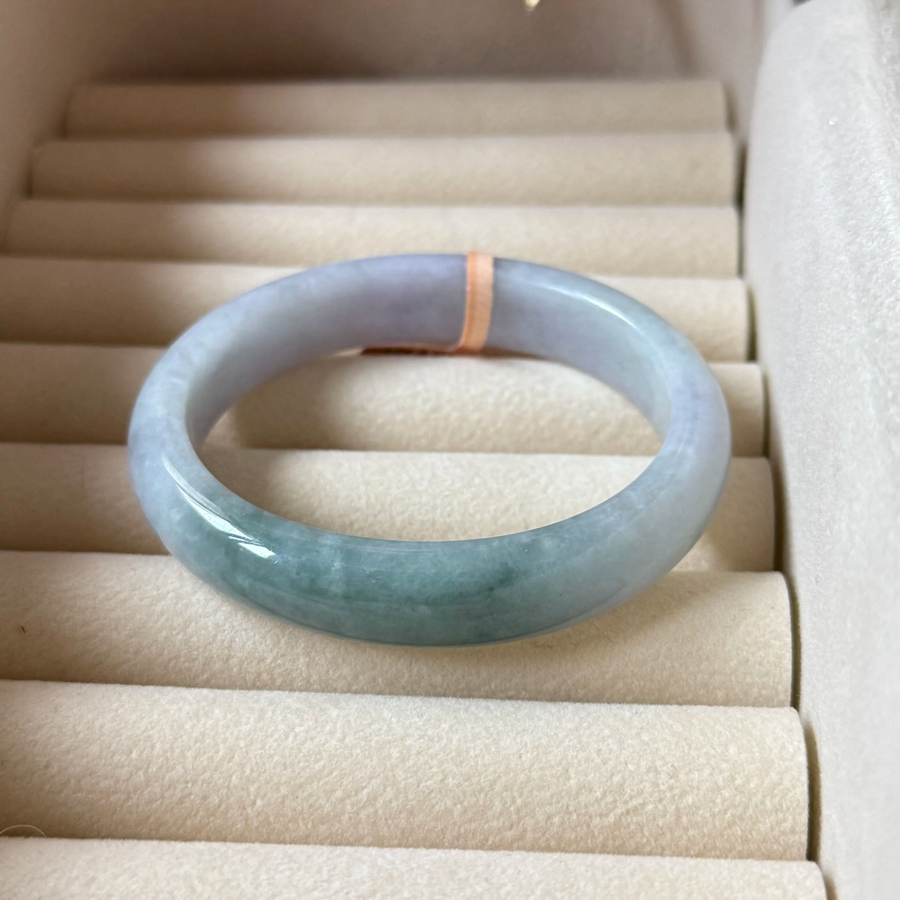 Grade A Waterhue Lavender Green Jade Oval Bangle - S52/38.9g