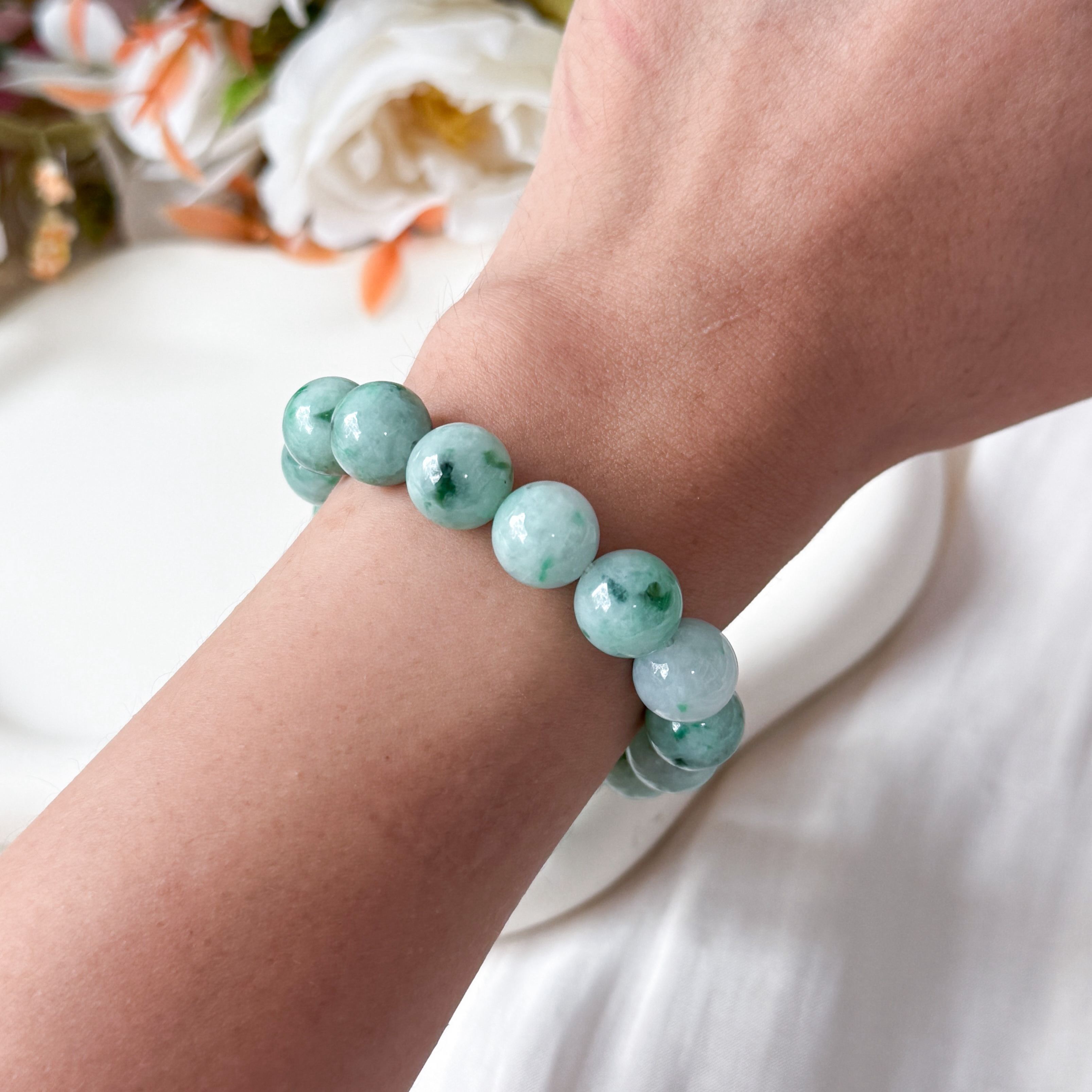 Grade A Clover Green Jade 10mm Bracelet