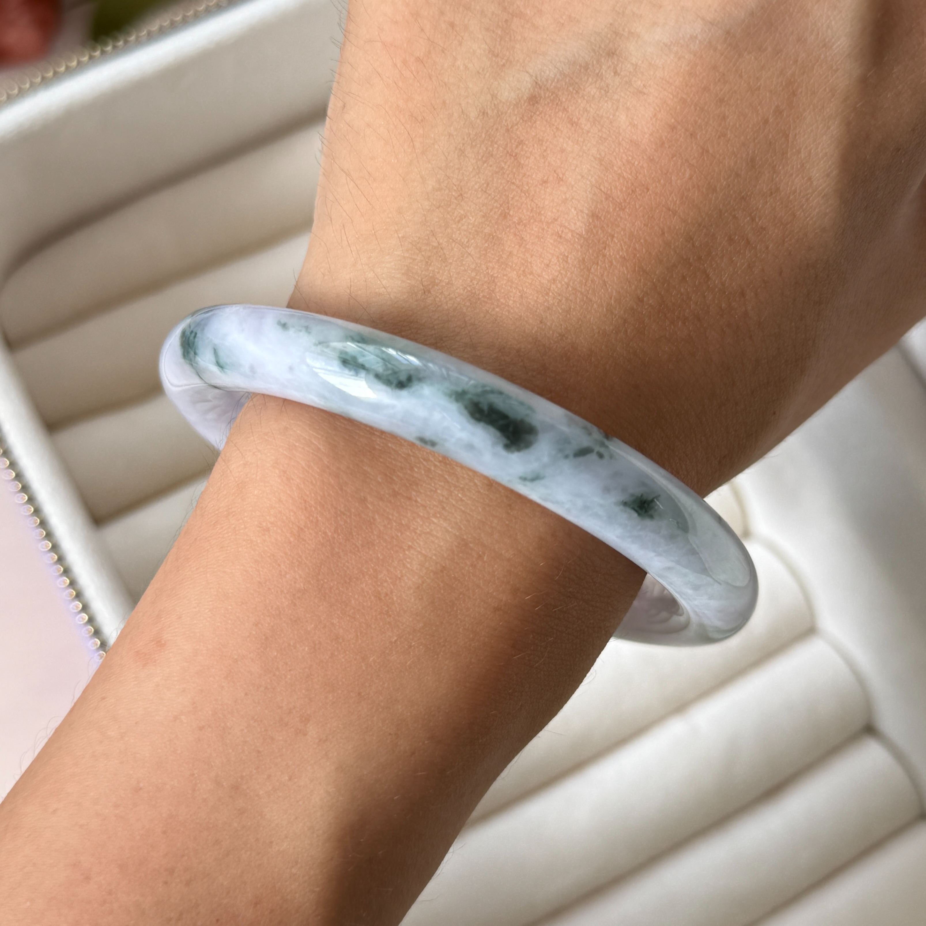 Grade A Lavender Flower Green Jade Yuan Tiao Bangle - S57/50g