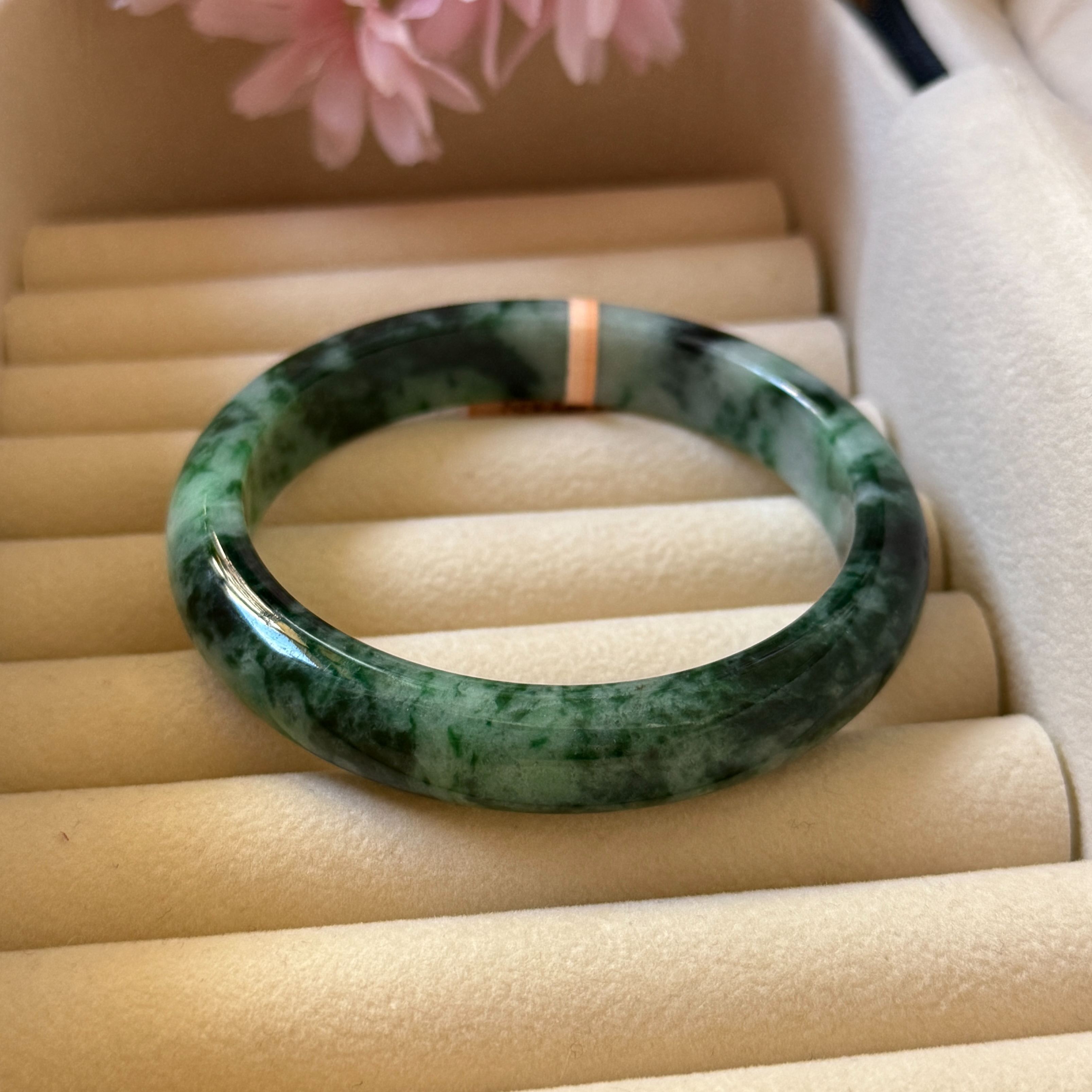 Grade A Monstera Flora Green Jade Bangle - S59+/51.3g