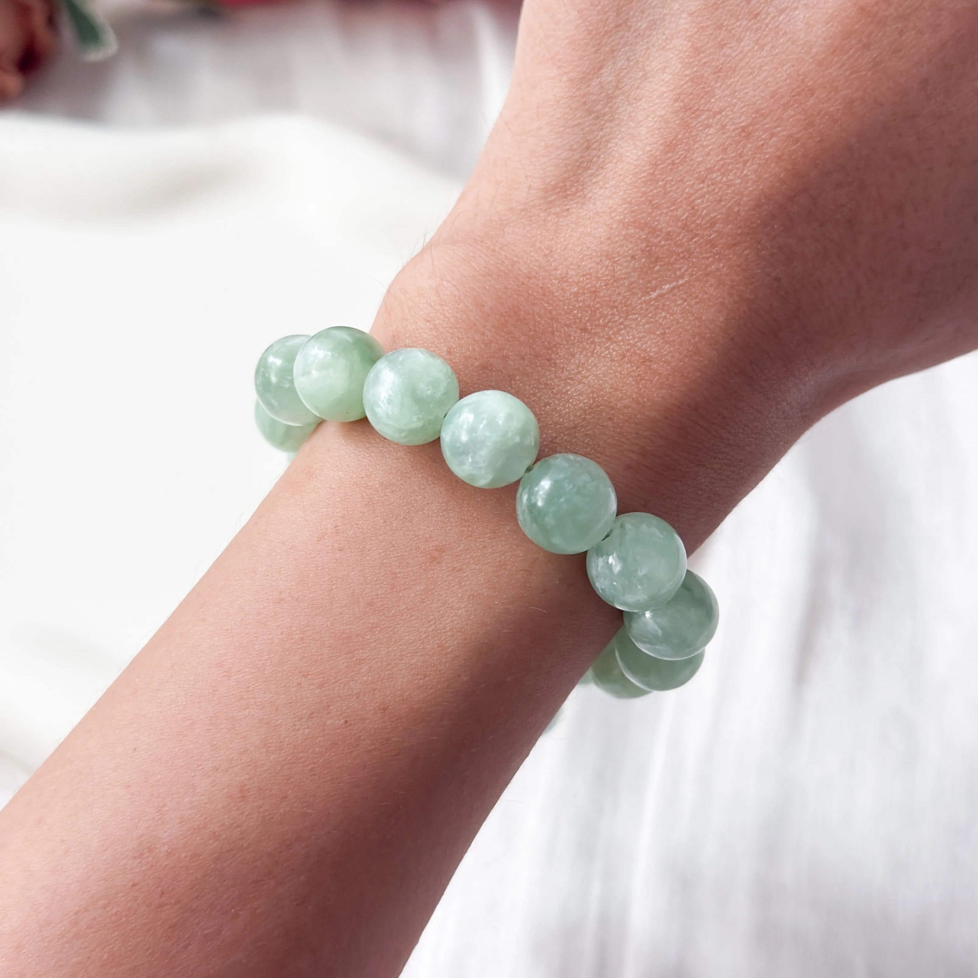 Premium Mint Green Mica 10mm Bracelet