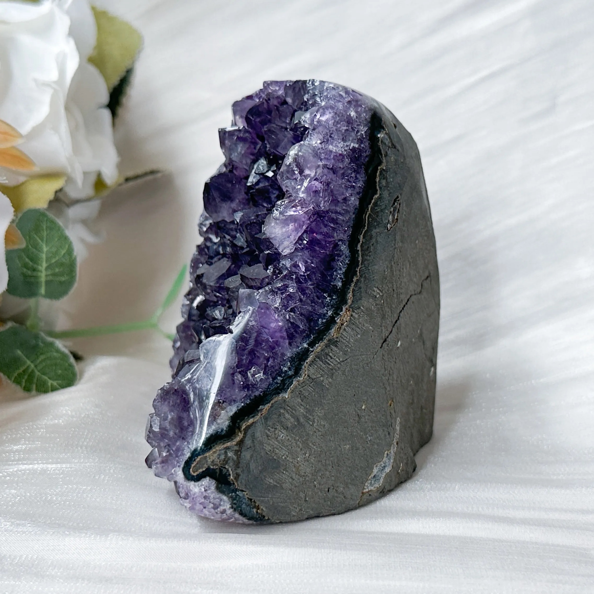 Amethyst Geode - 78mm