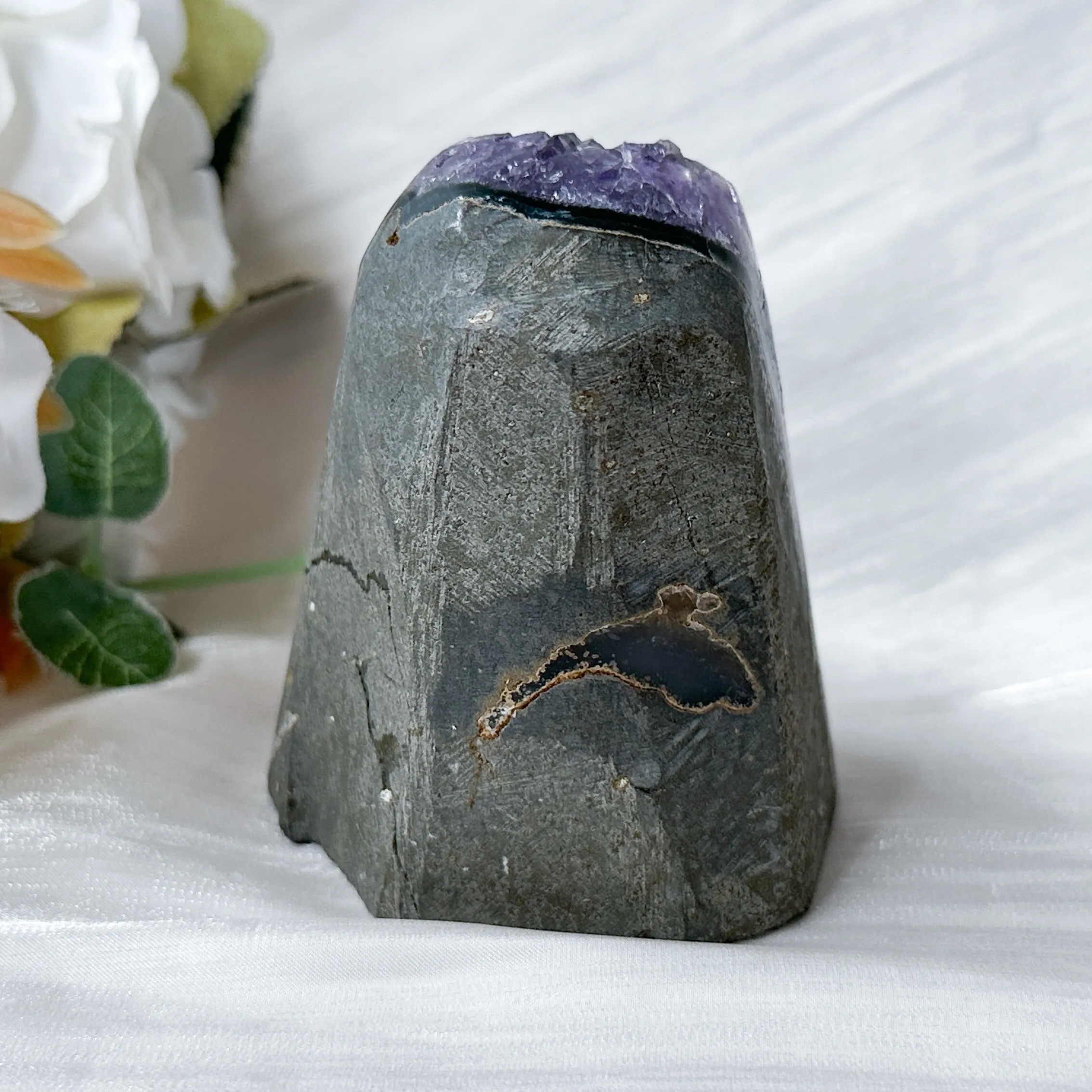 Amethyst Geode - 78mm