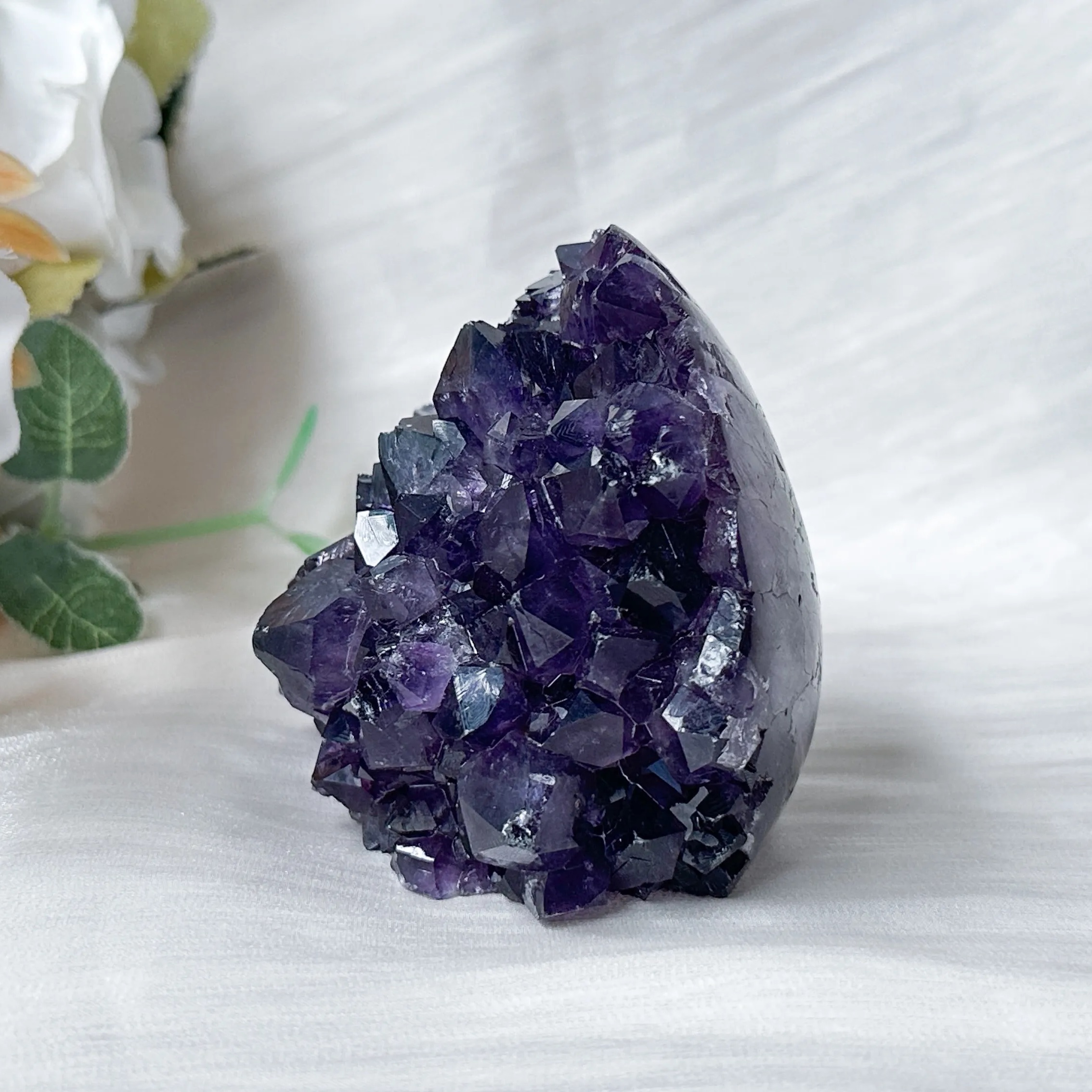 Amethyst Geode - 64mm