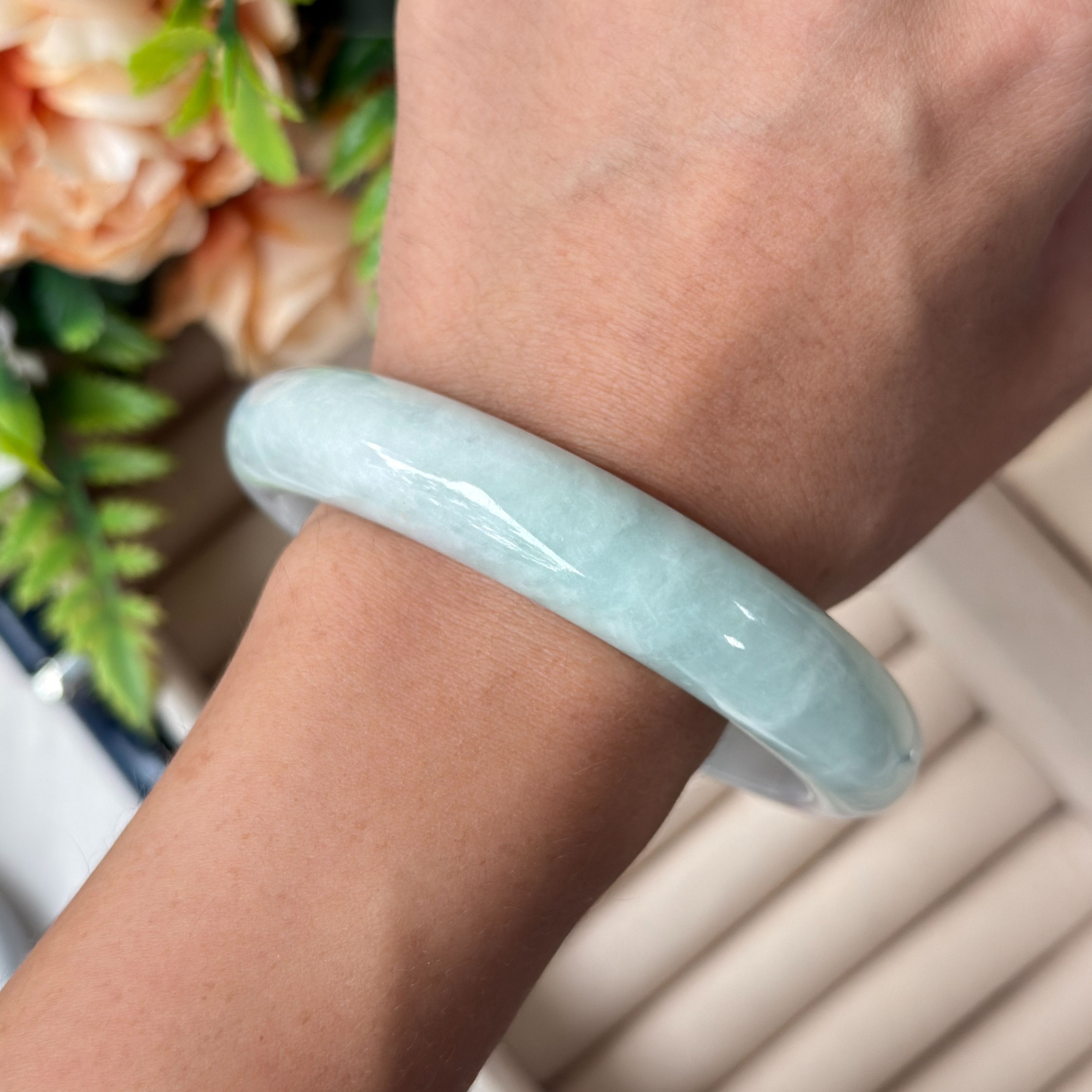 Grade A Lavender Green Jade Bangle - S66/81.6g